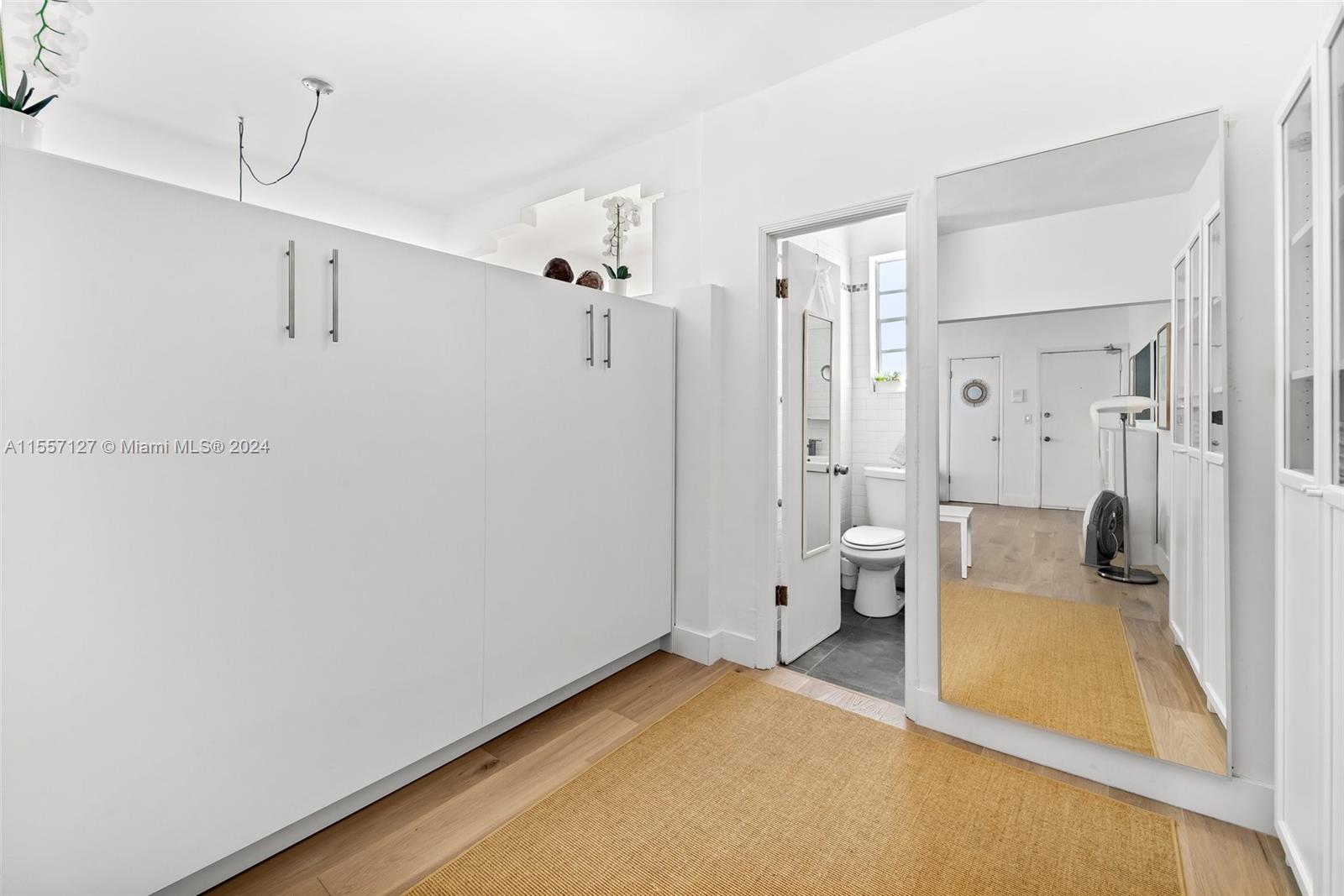 1005 Meridian Ave 7, Miami Beach, Florida 33139, 1 Bedroom Bedrooms, ,1 BathroomBathrooms,Residentiallease,For Rent,1005 Meridian Ave 7,A11557127