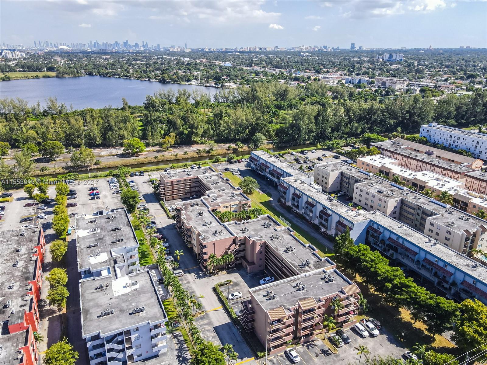 403 NW 72 AVE 118G, Miami, Florida 33126-5855, 2 Bedrooms Bedrooms, ,1 BathroomBathrooms,Residential,For Sale,403 NW 72 AVE 118G,A11553019