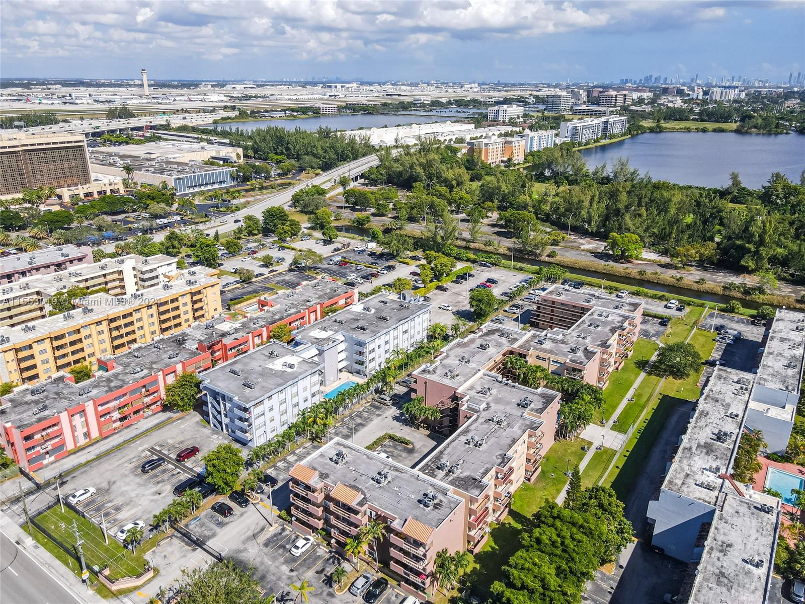 403 NW 72 AVE 118G, Miami, Florida 33126-5855, 2 Bedrooms Bedrooms, ,1 BathroomBathrooms,Residential,For Sale,403 NW 72 AVE 118G,A11553019