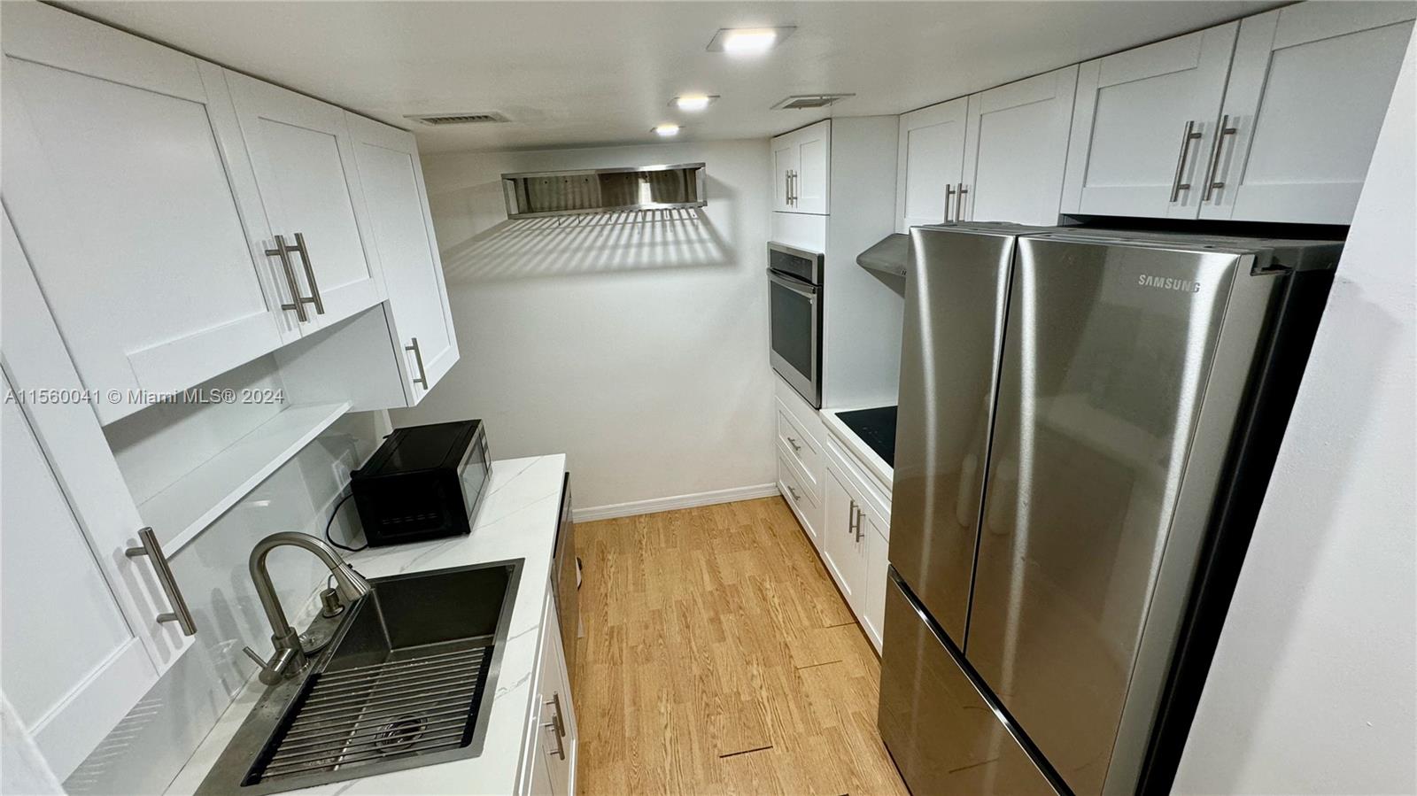 900 Bay Dr 719, Miami Beach, Florida 33141, 1 Bedroom Bedrooms, ,1 BathroomBathrooms,Residentiallease,For Rent,900 Bay Dr 719,A11560041