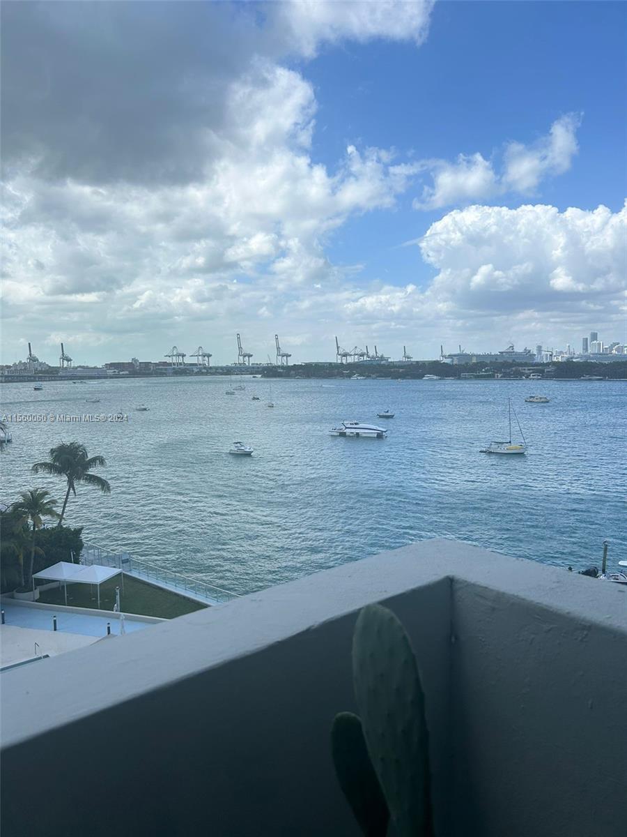 1200 West Ave 728, Miami Beach, Florida 33139, ,1 BathroomBathrooms,Residentiallease,For Rent,1200 West Ave 728,A11560060