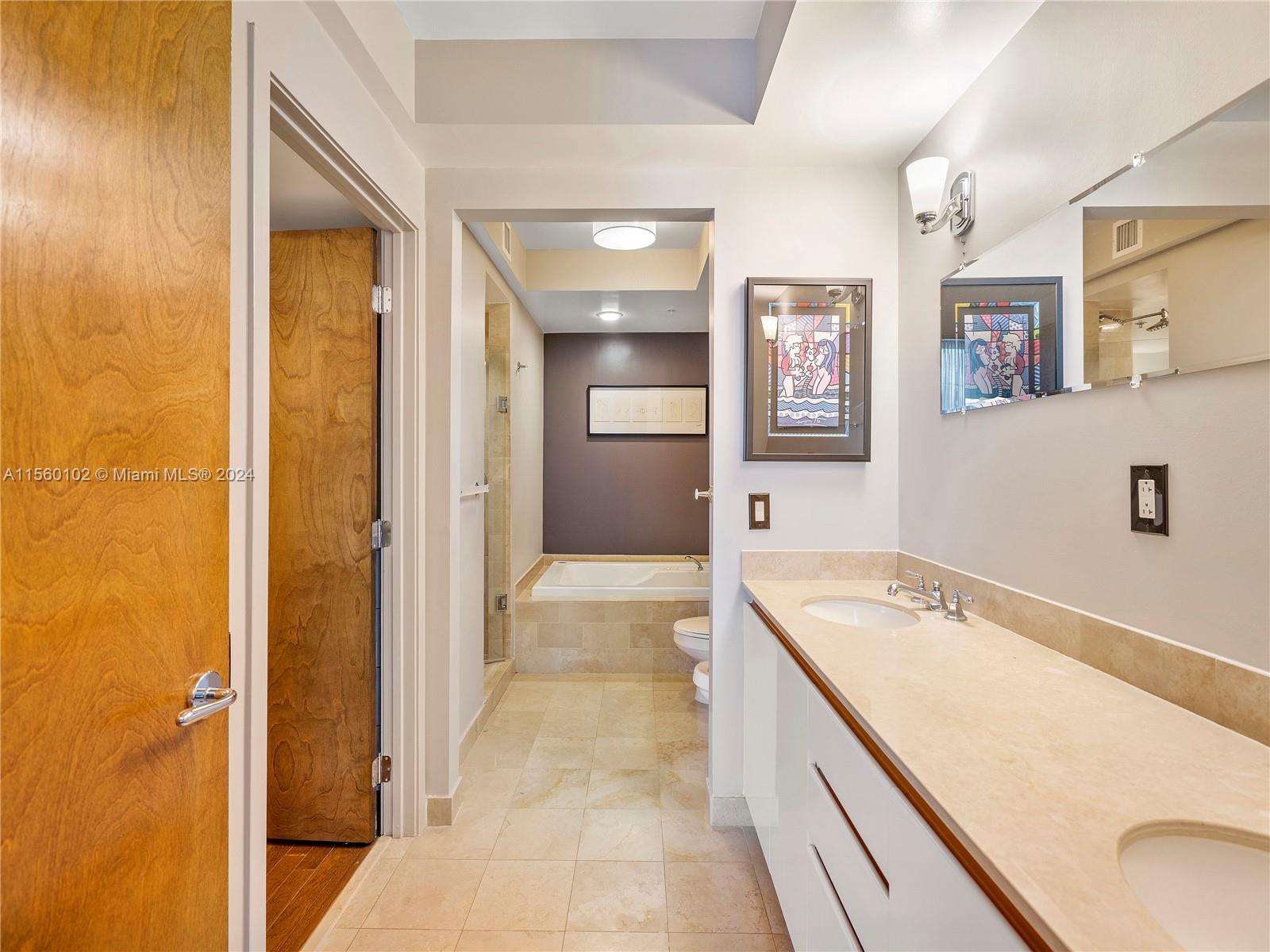 1500 Ocean Dr 810, Miami Beach, Florida 33139, 2 Bedrooms Bedrooms, ,2 BathroomsBathrooms,Residentiallease,For Rent,1500 Ocean Dr 810,A11560102