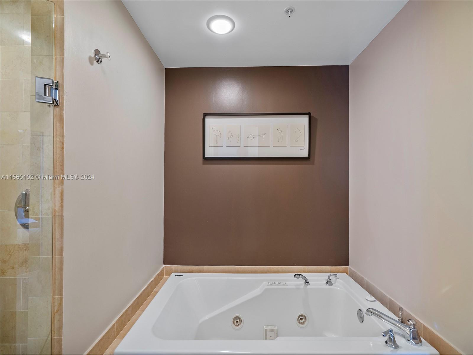 1500 Ocean Dr 810, Miami Beach, Florida 33139, 2 Bedrooms Bedrooms, ,2 BathroomsBathrooms,Residentiallease,For Rent,1500 Ocean Dr 810,A11560102