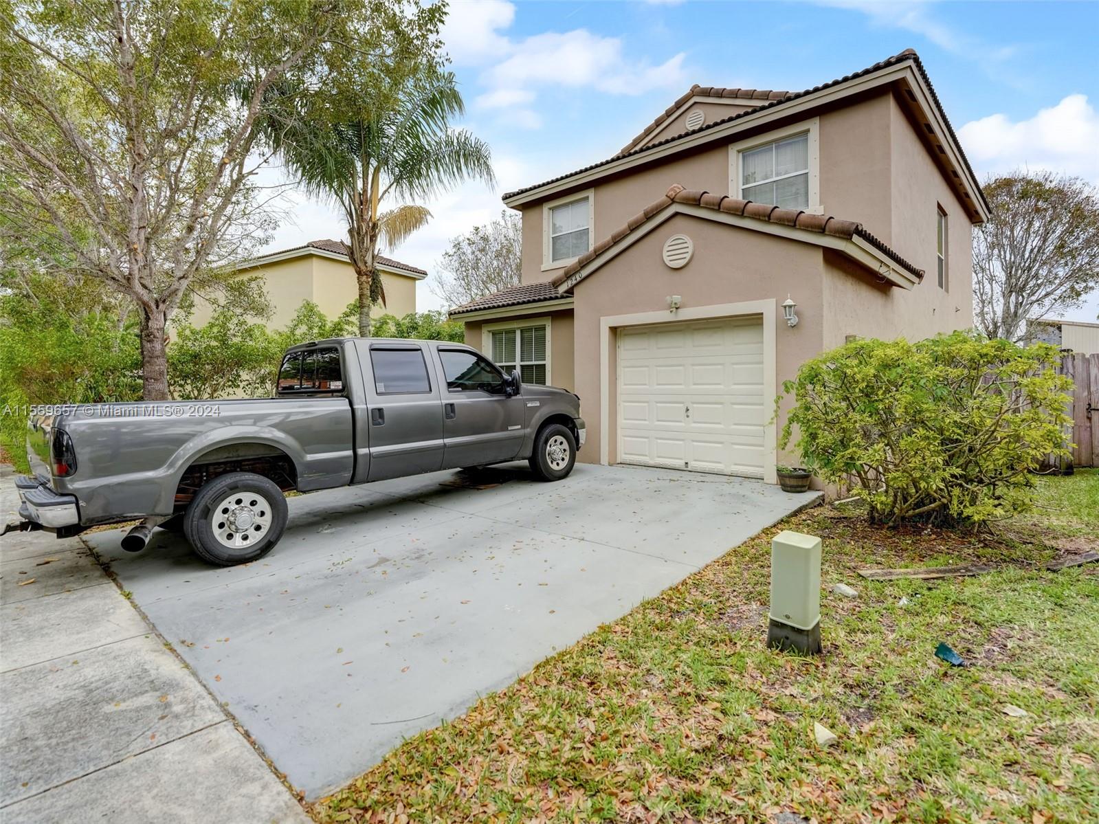 1240 SE 19th Ave, Homestead, Florida 33035, 3 Bedrooms Bedrooms, ,2 BathroomsBathrooms,Residential,For Sale,1240 SE 19th Ave,A11559657