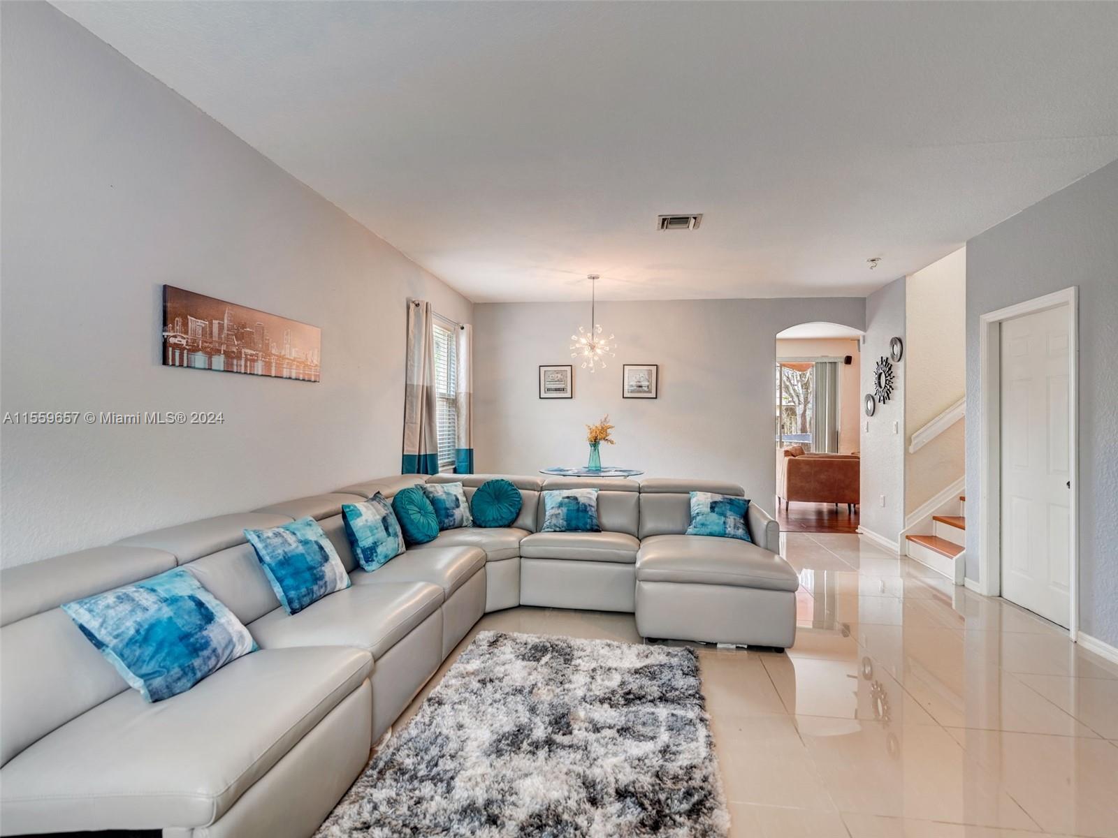 1240 SE 19th Ave, Homestead, Florida 33035, 3 Bedrooms Bedrooms, ,2 BathroomsBathrooms,Residential,For Sale,1240 SE 19th Ave,A11559657