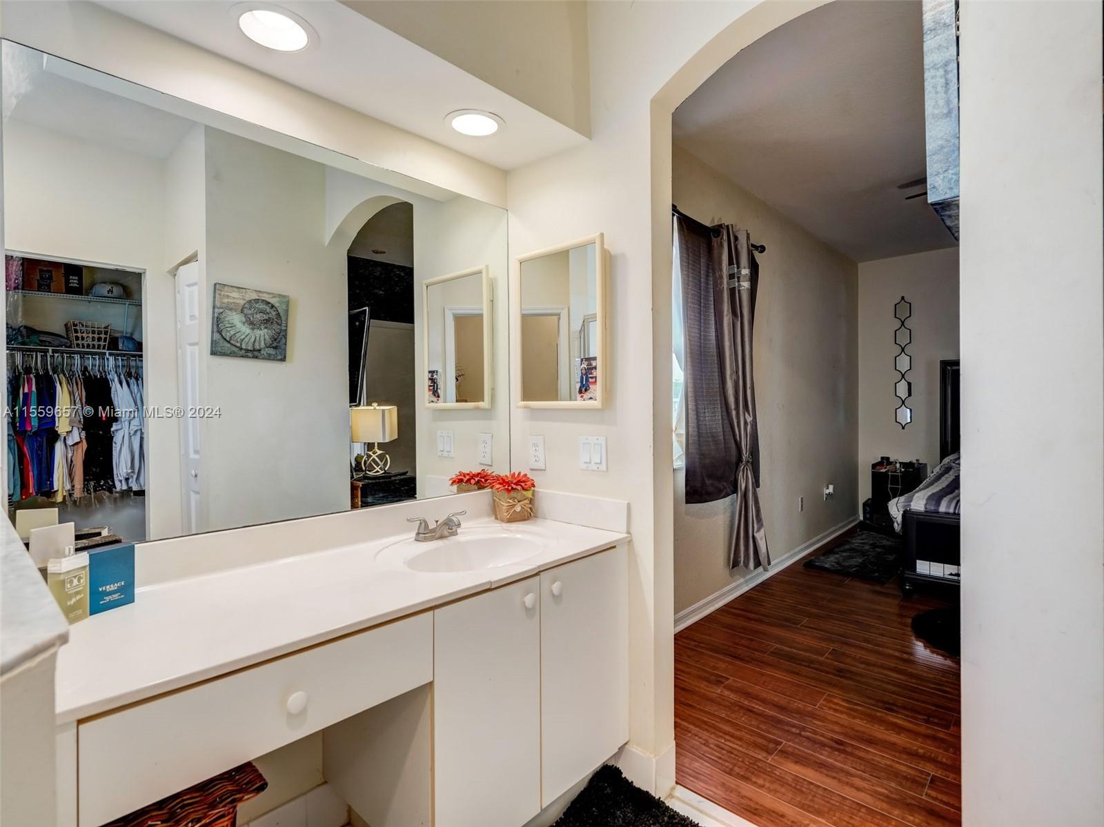 1240 SE 19th Ave, Homestead, Florida 33035, 3 Bedrooms Bedrooms, ,2 BathroomsBathrooms,Residential,For Sale,1240 SE 19th Ave,A11559657