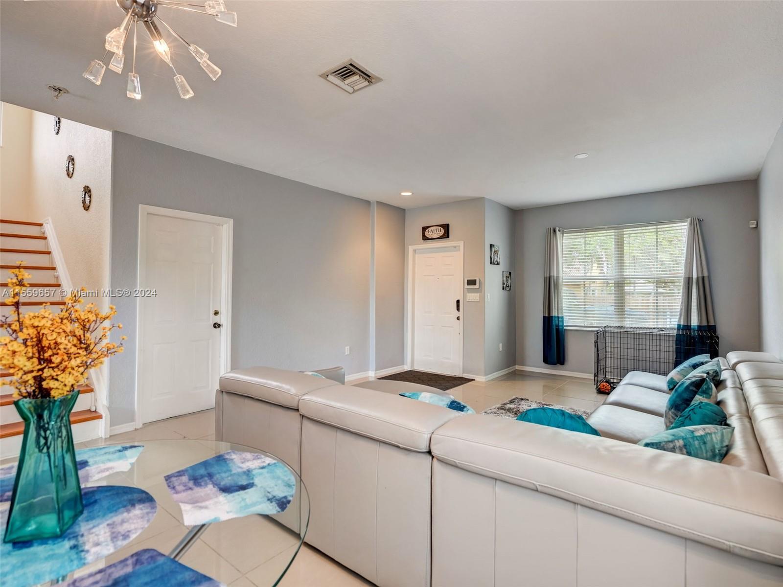 1240 SE 19th Ave, Homestead, Florida 33035, 3 Bedrooms Bedrooms, ,2 BathroomsBathrooms,Residential,For Sale,1240 SE 19th Ave,A11559657