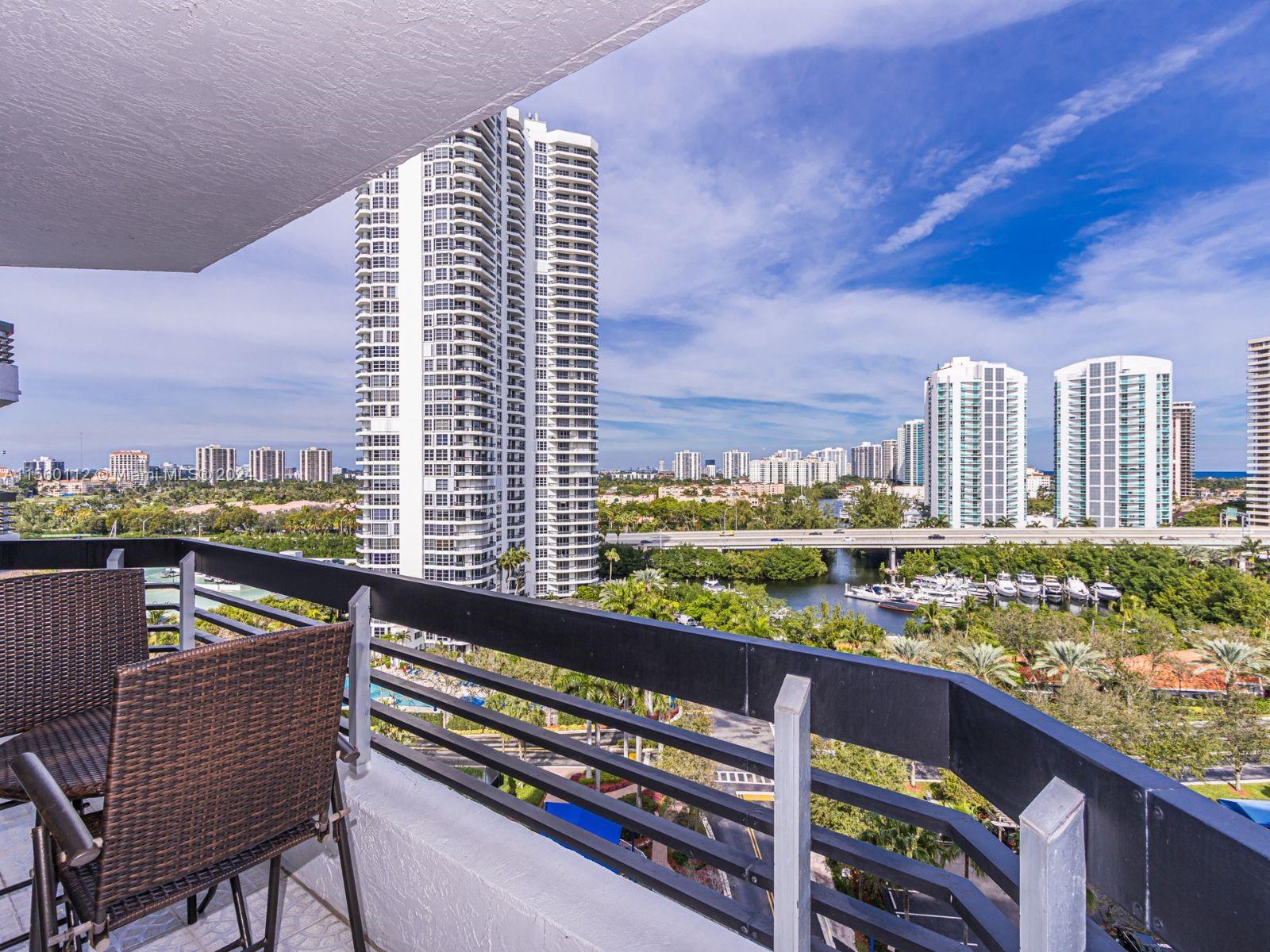 3600 Mystic Pointe Dr 1408, Aventura, Florida 33180, 2 Bedrooms Bedrooms, 1 Room Rooms,2 BathroomsBathrooms,Residential,For Sale,3600 Mystic Pointe Dr 1408,A11560112