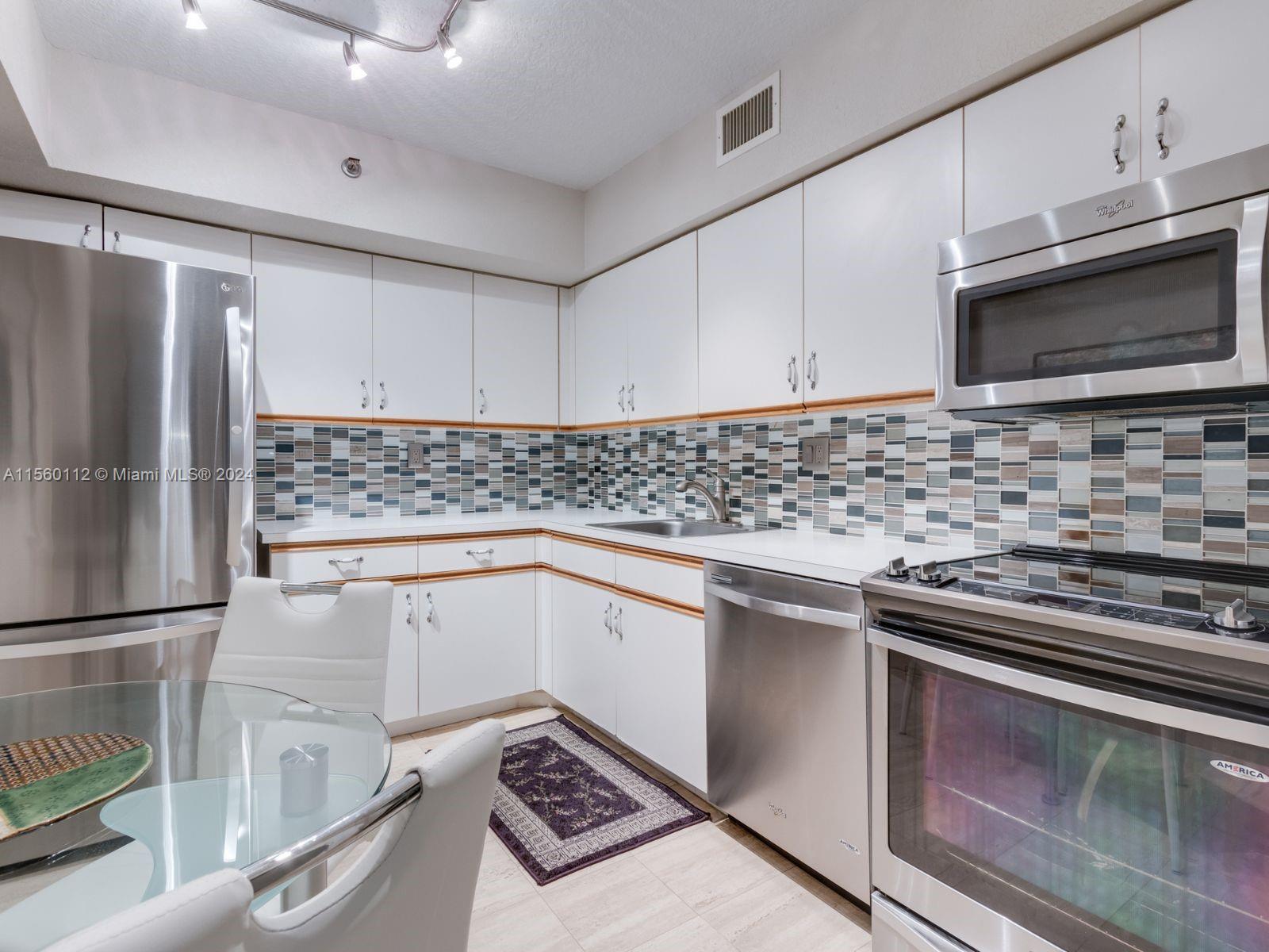 3600 Mystic Pointe Dr 1408, Aventura, Florida 33180, 2 Bedrooms Bedrooms, 1 Room Rooms,2 BathroomsBathrooms,Residential,For Sale,3600 Mystic Pointe Dr 1408,A11560112