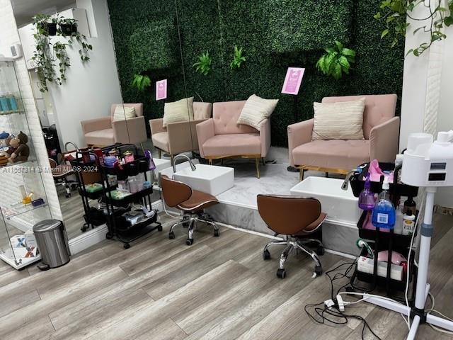 5401 COLLINS # CU-2, Miami Beach, Florida 33140, ,Businessopportunity,For Sale,5401 COLLINS # CU-2,A11557314