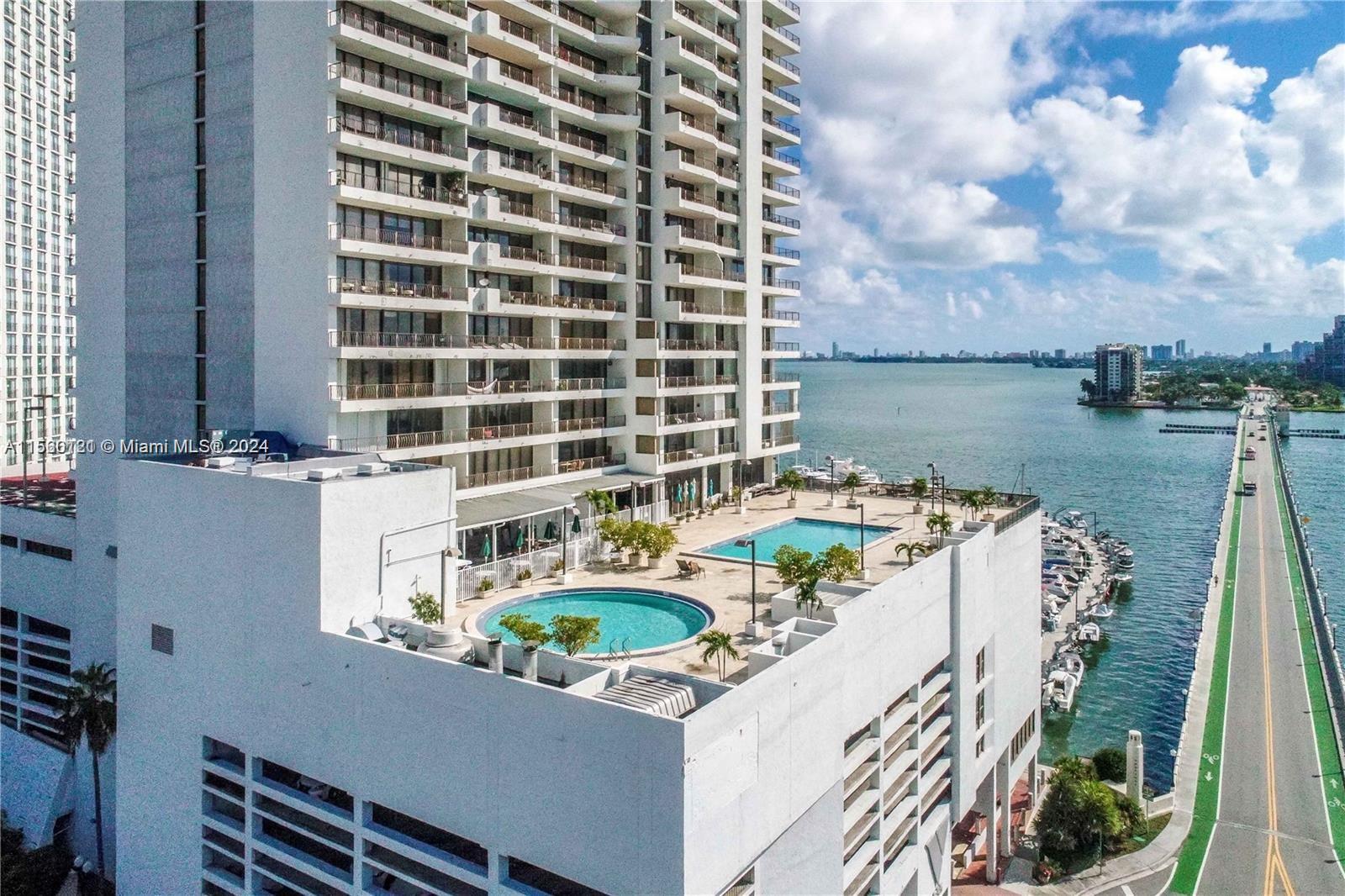 555 NE 15th St 31I, Miami, Florida 33132, 1 Bedroom Bedrooms, ,1 BathroomBathrooms,Residentiallease,For Rent,555 NE 15th St 31I,A11560121