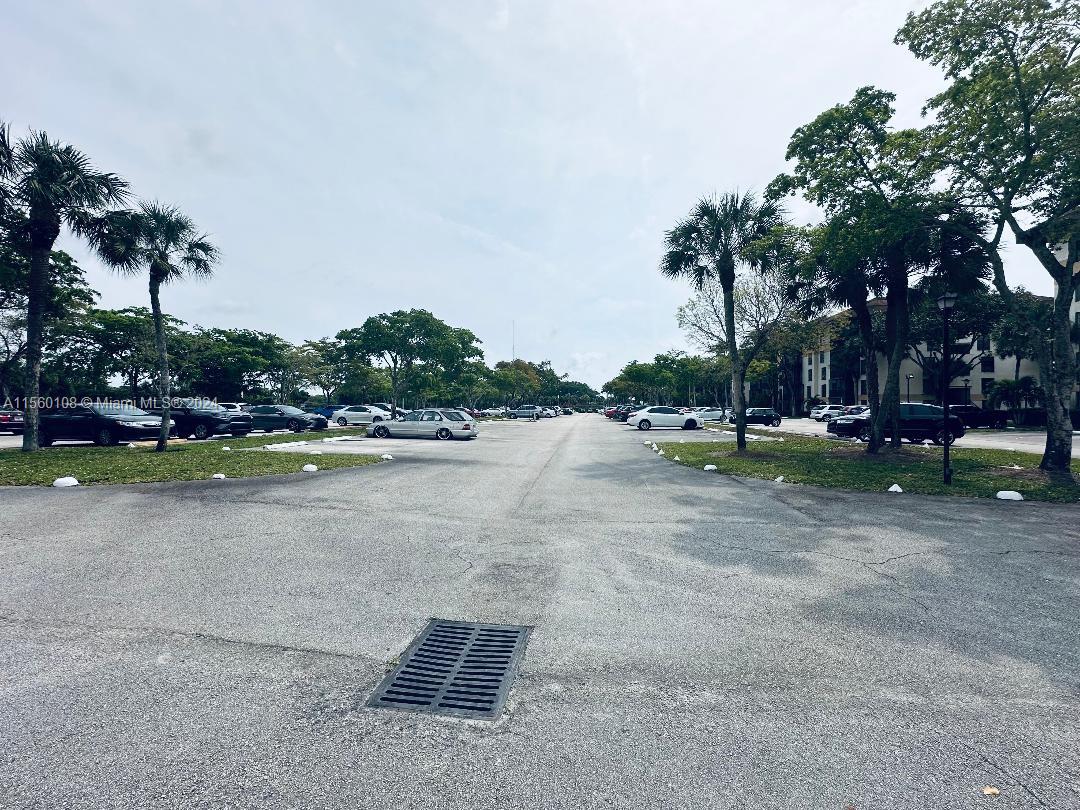 5570 NW 44th St 311A, Lauderhill, Florida 33319, 1 Bedroom Bedrooms, ,1 BathroomBathrooms,Residential,For Sale,5570 NW 44th St 311A,A11560108