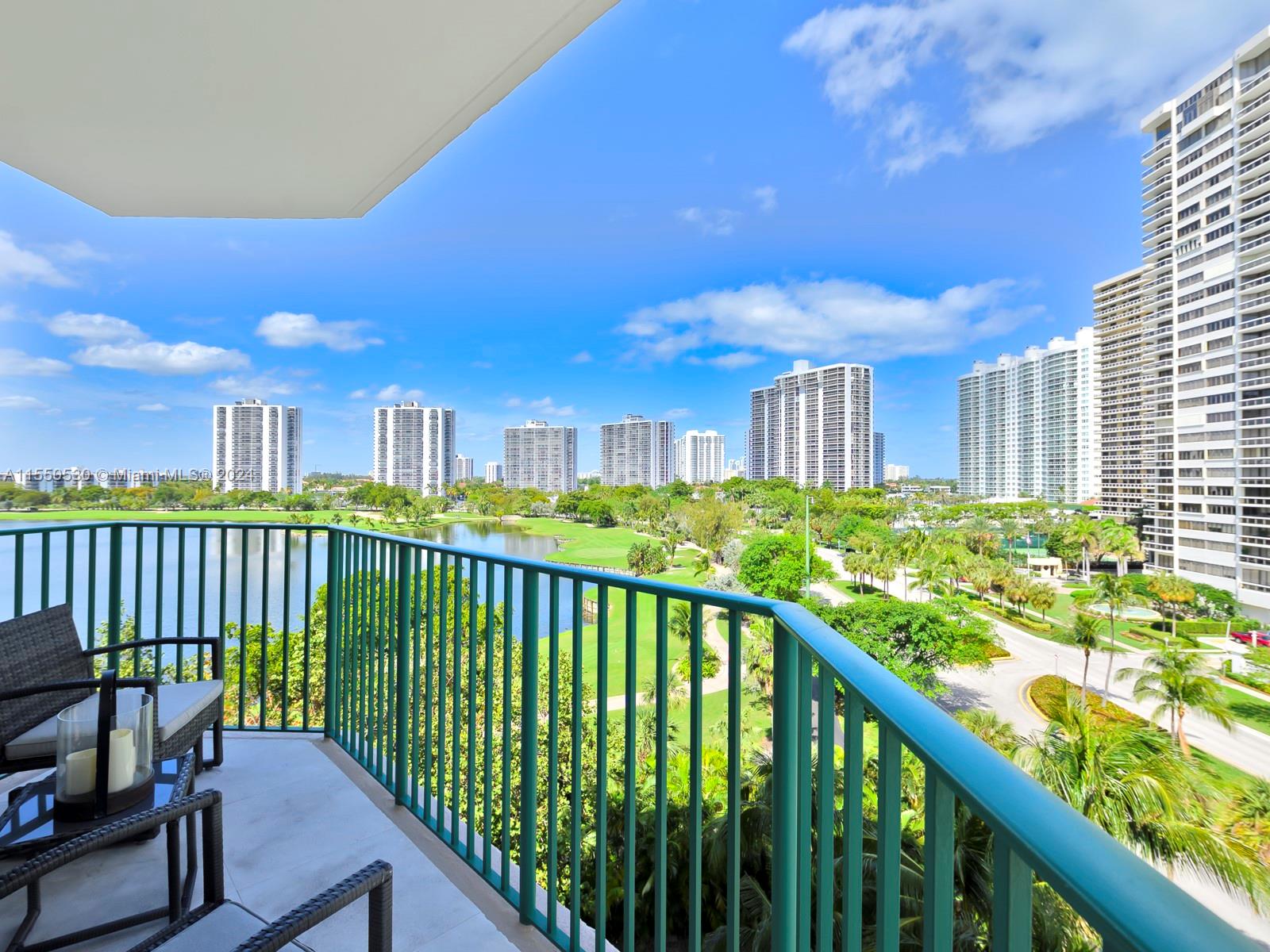 20000 E Country Club Dr 716, Aventura, Florida 33180, 3 Bedrooms Bedrooms, ,3 BathroomsBathrooms,Residentiallease,For Rent,20000 E Country Club Dr 716,A11550530