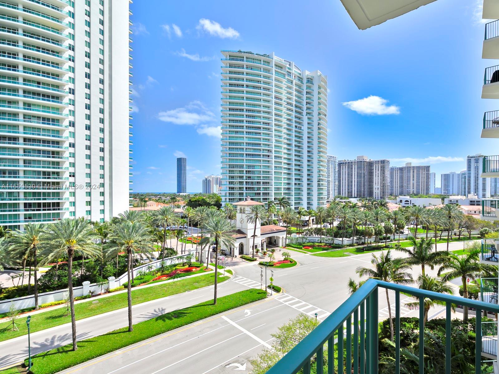 20000 E Country Club Dr 716, Aventura, Florida 33180, 3 Bedrooms Bedrooms, ,3 BathroomsBathrooms,Residentiallease,For Rent,20000 E Country Club Dr 716,A11550530