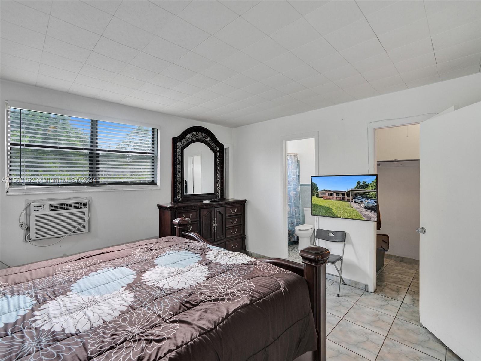 1632 NE 170th St, North Miami Beach, Florida 33162, 4 Bedrooms Bedrooms, ,2 BathroomsBathrooms,Residential,For Sale,1632 NE 170th St,A11560162