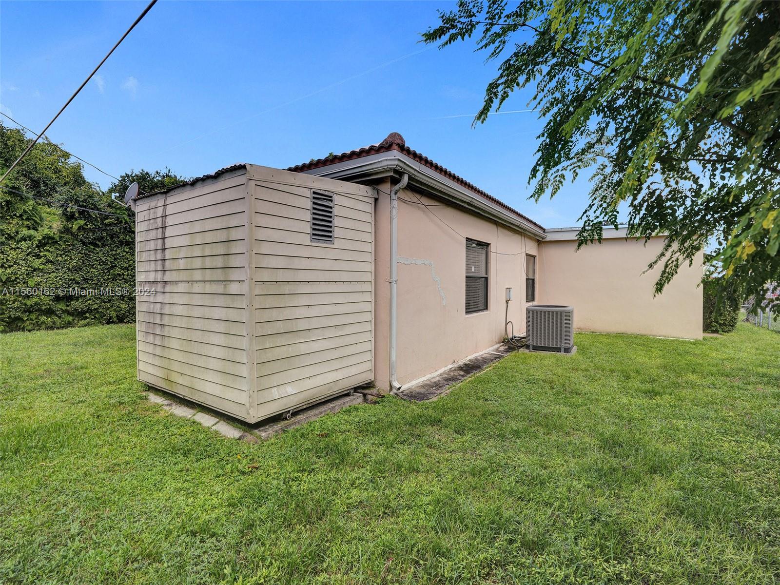 1632 NE 170th St, North Miami Beach, Florida 33162, 4 Bedrooms Bedrooms, ,2 BathroomsBathrooms,Residential,For Sale,1632 NE 170th St,A11560162