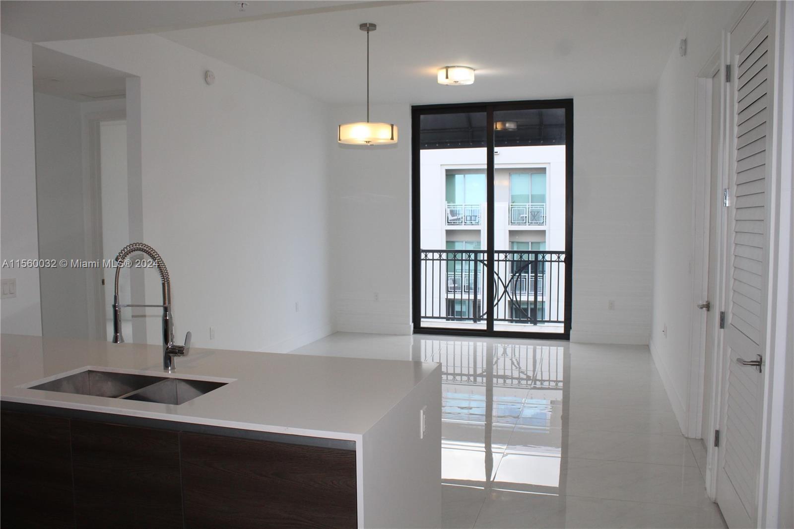 301 Altara Ave UPH1001, Coral Gables, Florida 33146, 3 Bedrooms Bedrooms, ,2 BathroomsBathrooms,Residentiallease,For Rent,301 Altara Ave UPH1001,A11560032