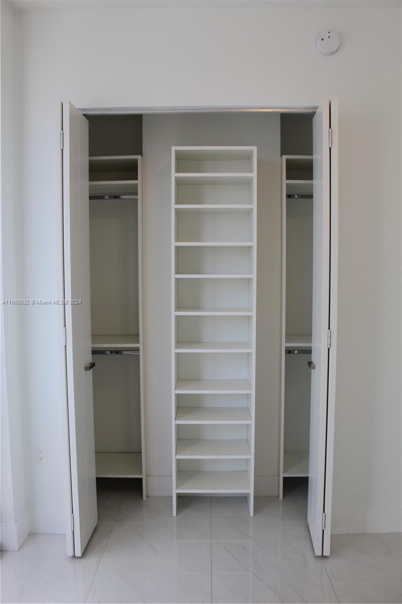 301 Altara Ave UPH1001, Coral Gables, Florida 33146, 3 Bedrooms Bedrooms, ,2 BathroomsBathrooms,Residentiallease,For Rent,301 Altara Ave UPH1001,A11560032