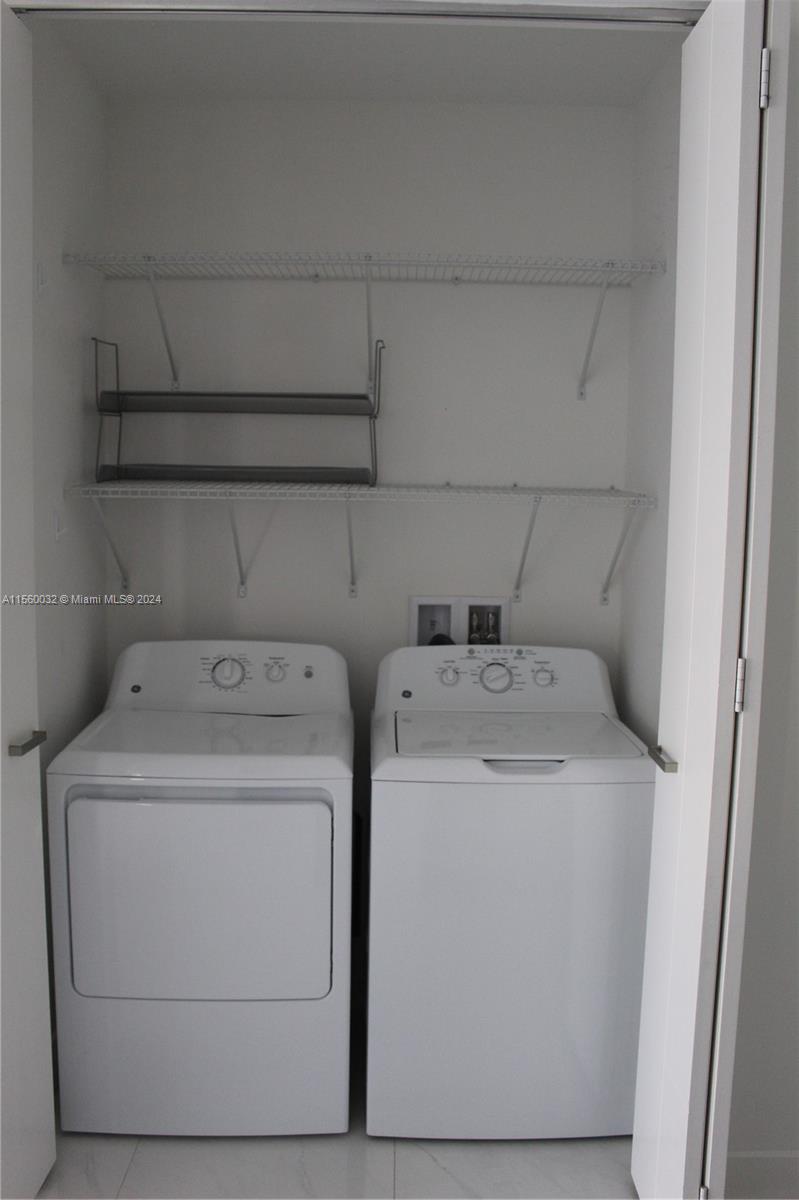 301 Altara Ave UPH1001, Coral Gables, Florida 33146, 3 Bedrooms Bedrooms, ,2 BathroomsBathrooms,Residentiallease,For Rent,301 Altara Ave UPH1001,A11560032