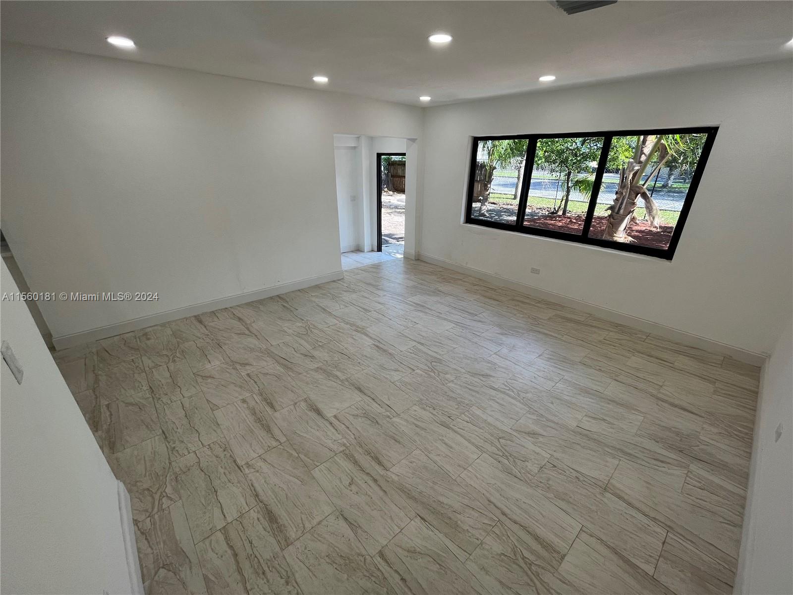 16901 NE 4th Ave, North Miami Beach, Florida 33162, 2 Bedrooms Bedrooms, ,2 BathroomsBathrooms,Residential,For Sale,16901 NE 4th Ave,A11560181