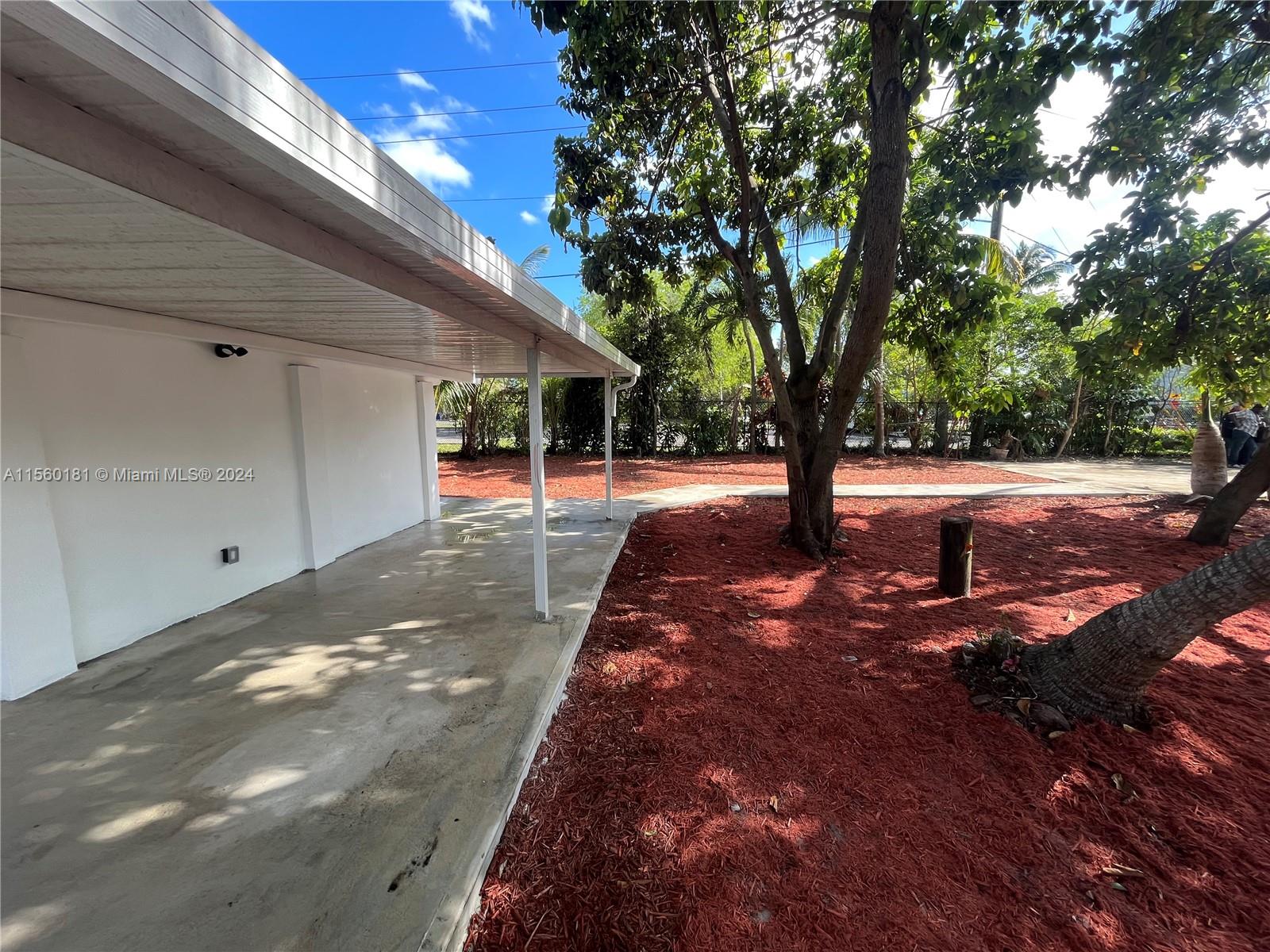 16901 NE 4th Ave, North Miami Beach, Florida 33162, 2 Bedrooms Bedrooms, ,2 BathroomsBathrooms,Residential,For Sale,16901 NE 4th Ave,A11560181
