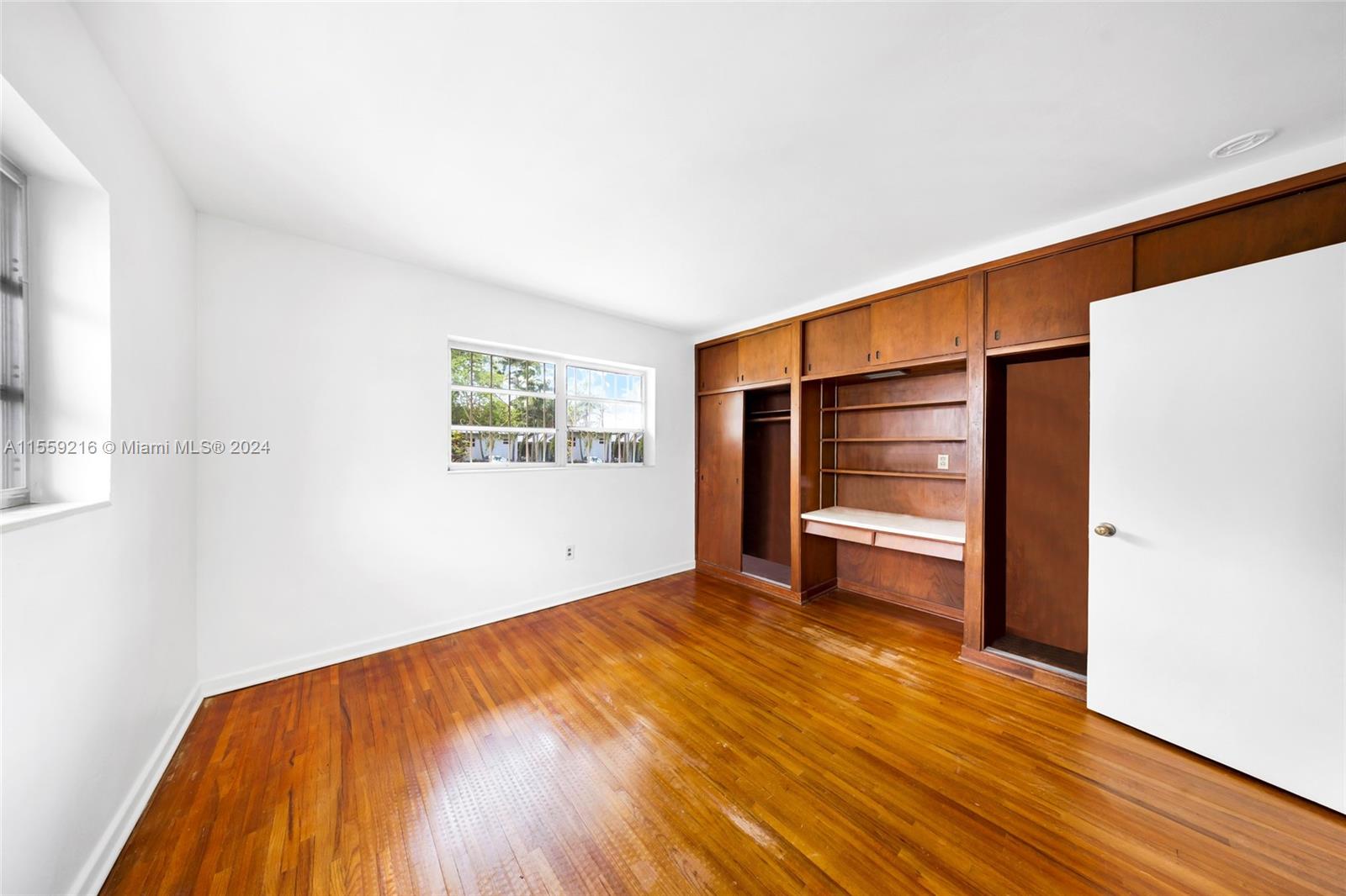 1249 Raven Ave, Miami Springs, Florida 33166, 3 Bedrooms Bedrooms, ,2 BathroomsBathrooms,Residential,For Sale,1249 Raven Ave,A11559216