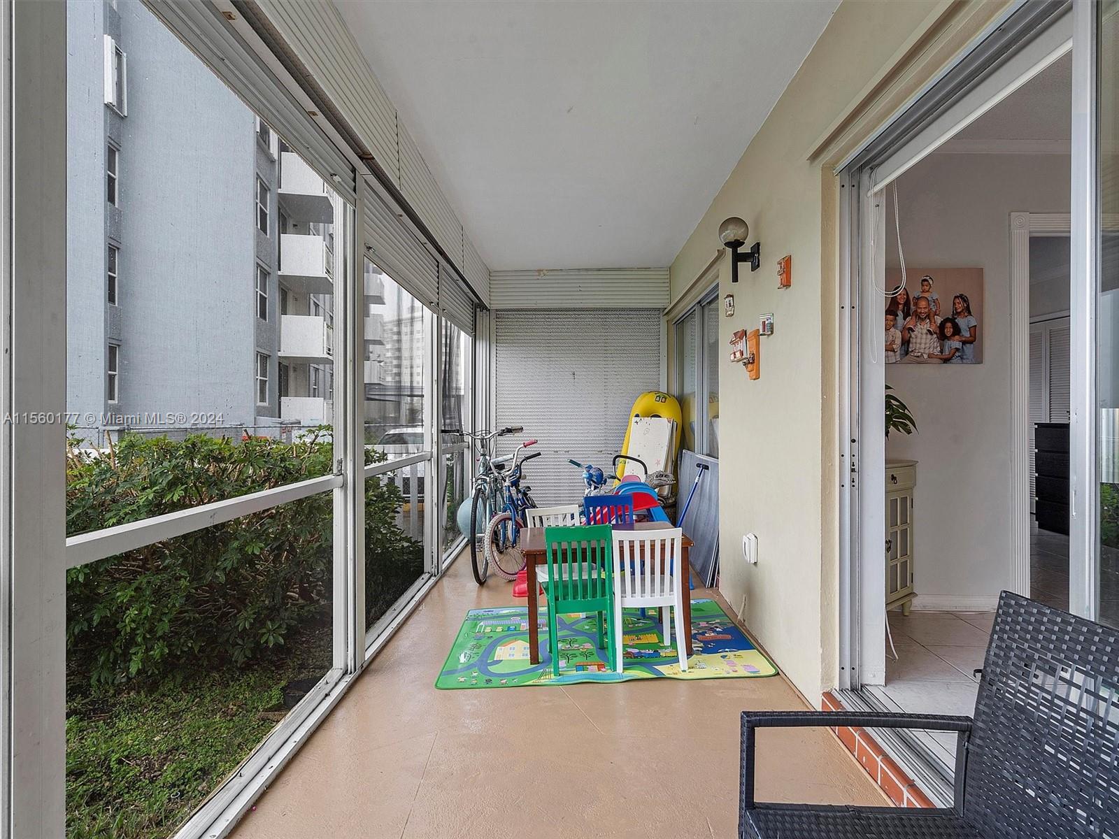 450 Golden Isles Dr 1J, Hallandale Beach, Florida 33009, 2 Bedrooms Bedrooms, ,2 BathroomsBathrooms,Residential,For Sale,450 Golden Isles Dr 1J,A11560177