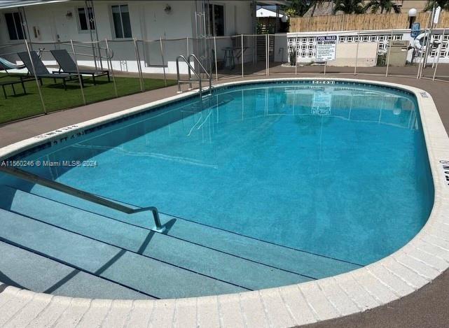 600 N 20th Ave 9, Hollywood, Florida 33020, ,1 BathroomBathrooms,Residentiallease,For Rent,600 N 20th Ave 9,A11560246