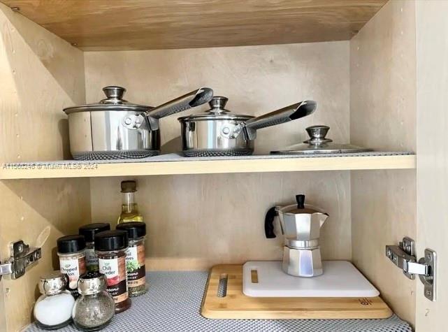 600 N 20th Ave 9, Hollywood, Florida 33020, ,1 BathroomBathrooms,Residentiallease,For Rent,600 N 20th Ave 9,A11560246