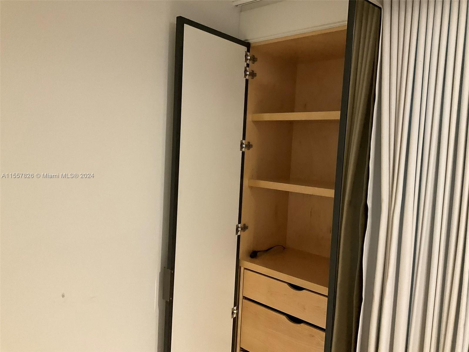 2950 NE 188th St 331, Aventura, Florida 33180, 2 Bedrooms Bedrooms, ,3 BathroomsBathrooms,Residentiallease,For Rent,2950 NE 188th St 331,A11557826