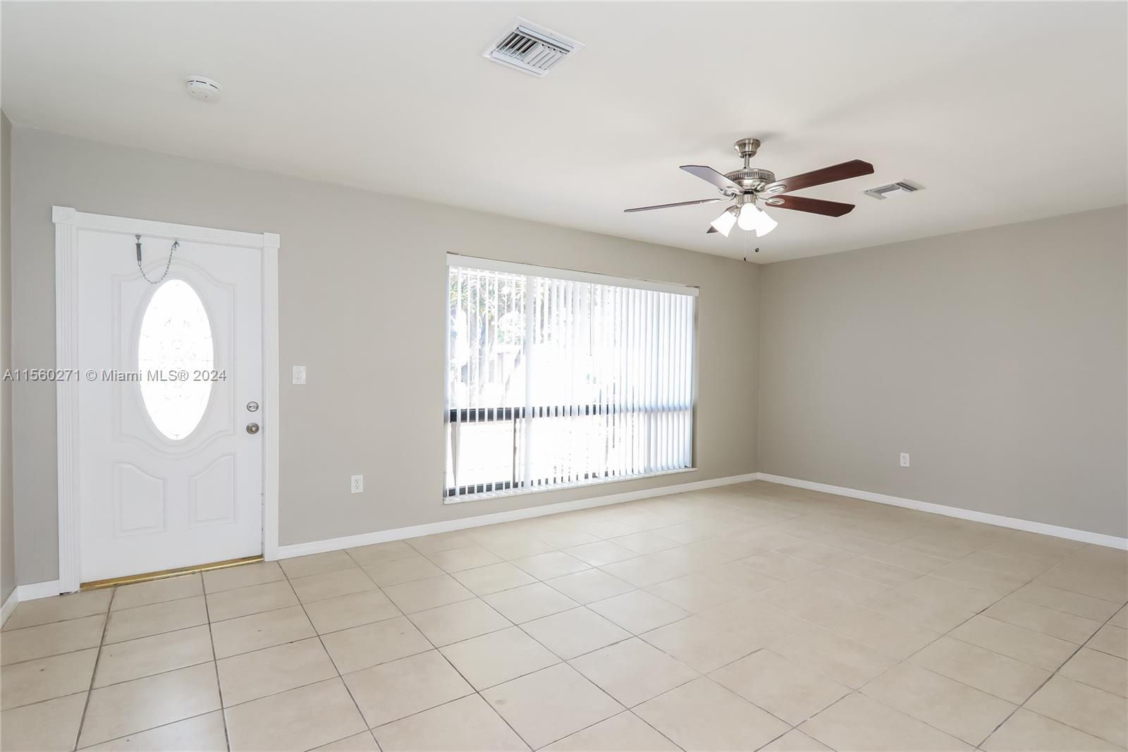 7816 Juniper St, Miramar, Florida 33023, 3 Bedrooms Bedrooms, ,2 BathroomsBathrooms,Residentiallease,For Rent,7816 Juniper St,A11560271