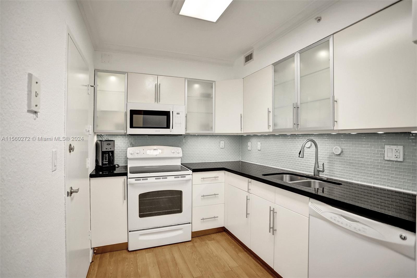 2501 S Ocean Dr 1238 (available June 22), Hollywood, Florida 33019, 1 Bedroom Bedrooms, ,1 BathroomBathrooms,Residentiallease,For Rent,2501 S Ocean Dr 1238 (available June 22),A11560272