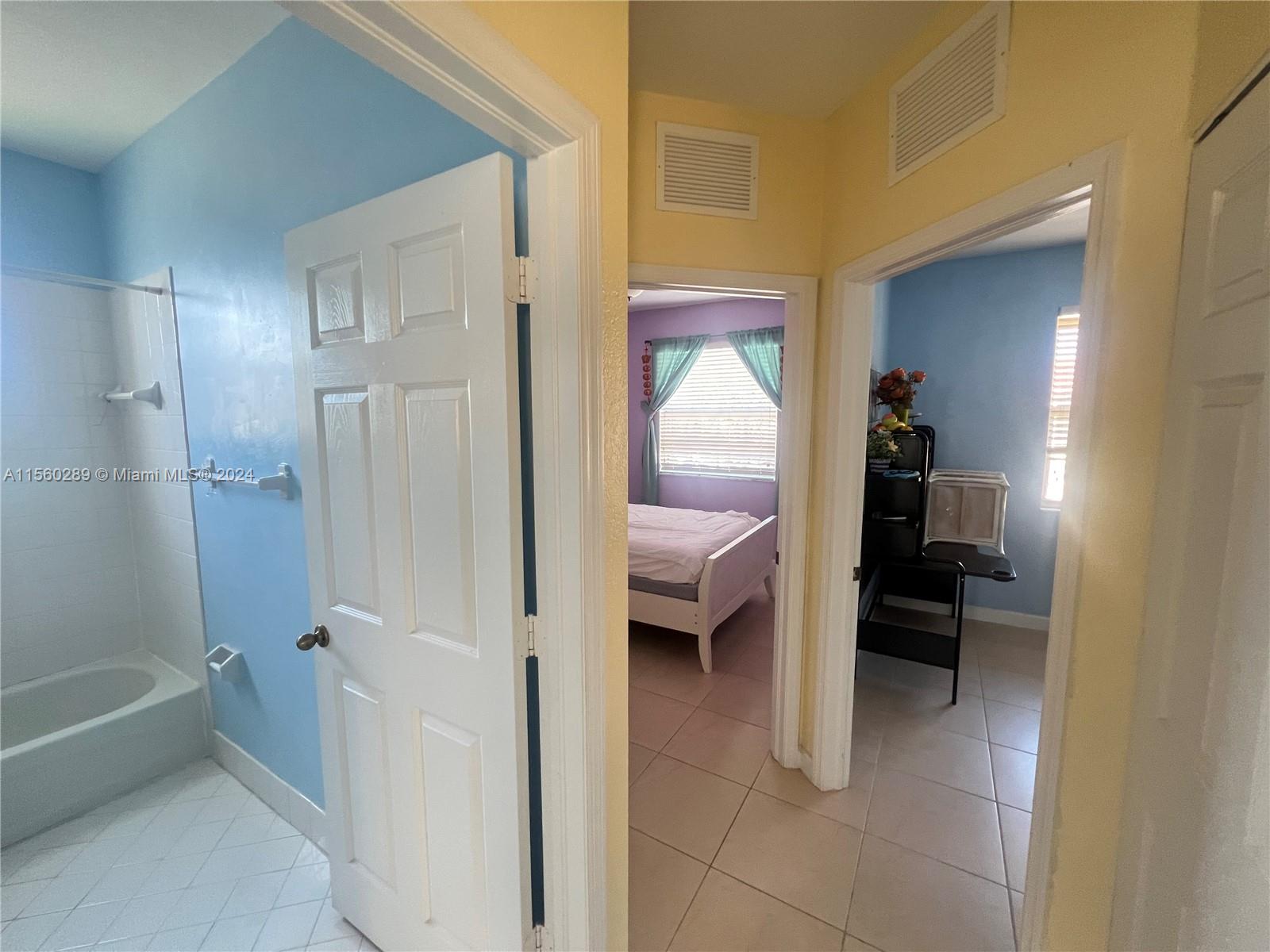 3335 NE 13th Cir Dr 210-27, Homestead, Florida 33033, 3 Bedrooms Bedrooms, ,2 BathroomsBathrooms,Residential,For Sale,3335 NE 13th Cir Dr 210-27,A11560289