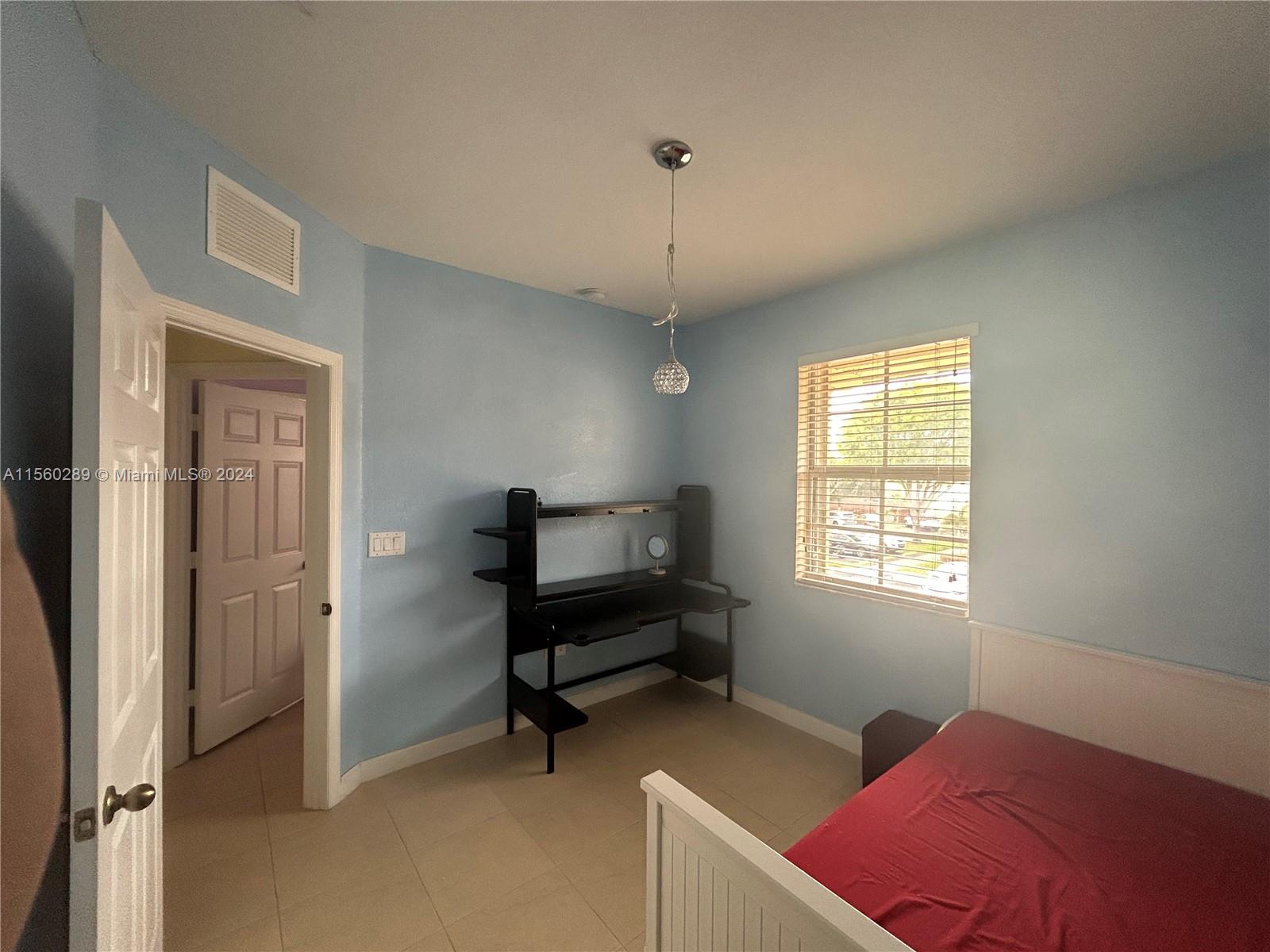 3335 NE 13th Cir Dr 210-27, Homestead, Florida 33033, 3 Bedrooms Bedrooms, ,2 BathroomsBathrooms,Residential,For Sale,3335 NE 13th Cir Dr 210-27,A11560289