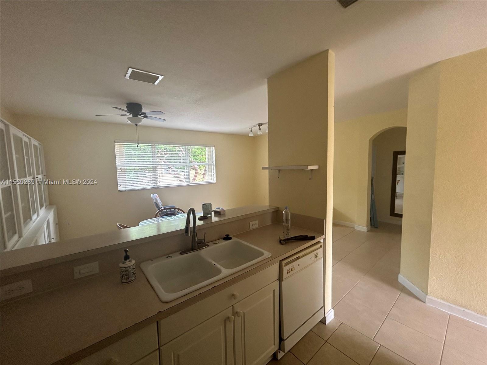 3335 NE 13th Cir Dr 210-27, Homestead, Florida 33033, 3 Bedrooms Bedrooms, ,2 BathroomsBathrooms,Residential,For Sale,3335 NE 13th Cir Dr 210-27,A11560289