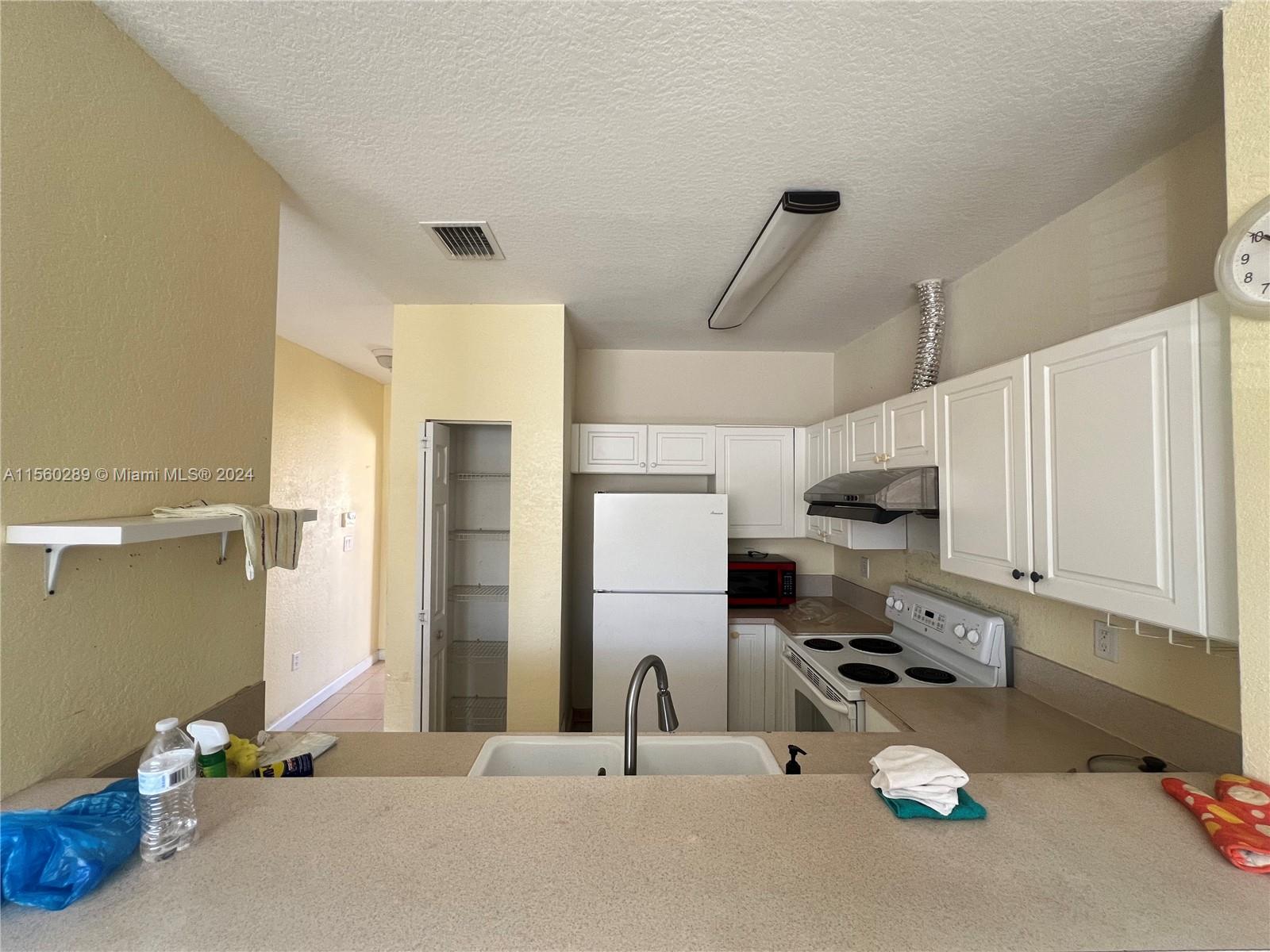 3335 NE 13th Cir Dr 210-27, Homestead, Florida 33033, 3 Bedrooms Bedrooms, ,2 BathroomsBathrooms,Residential,For Sale,3335 NE 13th Cir Dr 210-27,A11560289