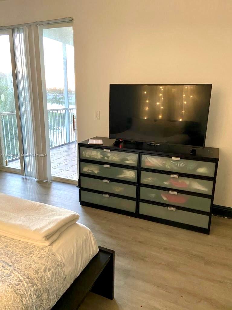 10720 NW 66th St 402, Doral, Florida 33178, 2 Bedrooms Bedrooms, ,2 BathroomsBathrooms,Residentiallease,For Rent,10720 NW 66th St 402,A11560207