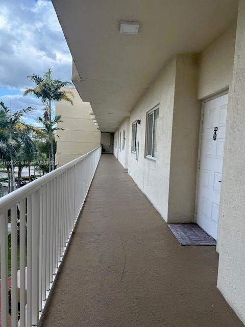 10720 NW 66th St 402, Doral, Florida 33178, 2 Bedrooms Bedrooms, ,2 BathroomsBathrooms,Residentiallease,For Rent,10720 NW 66th St 402,A11560207