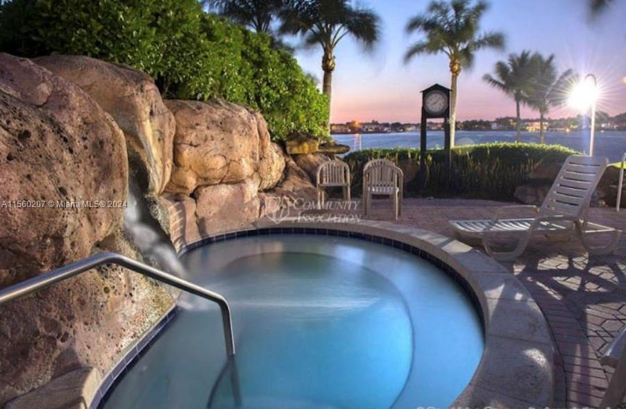 10720 NW 66th St 402, Doral, Florida 33178, 2 Bedrooms Bedrooms, ,2 BathroomsBathrooms,Residentiallease,For Rent,10720 NW 66th St 402,A11560207