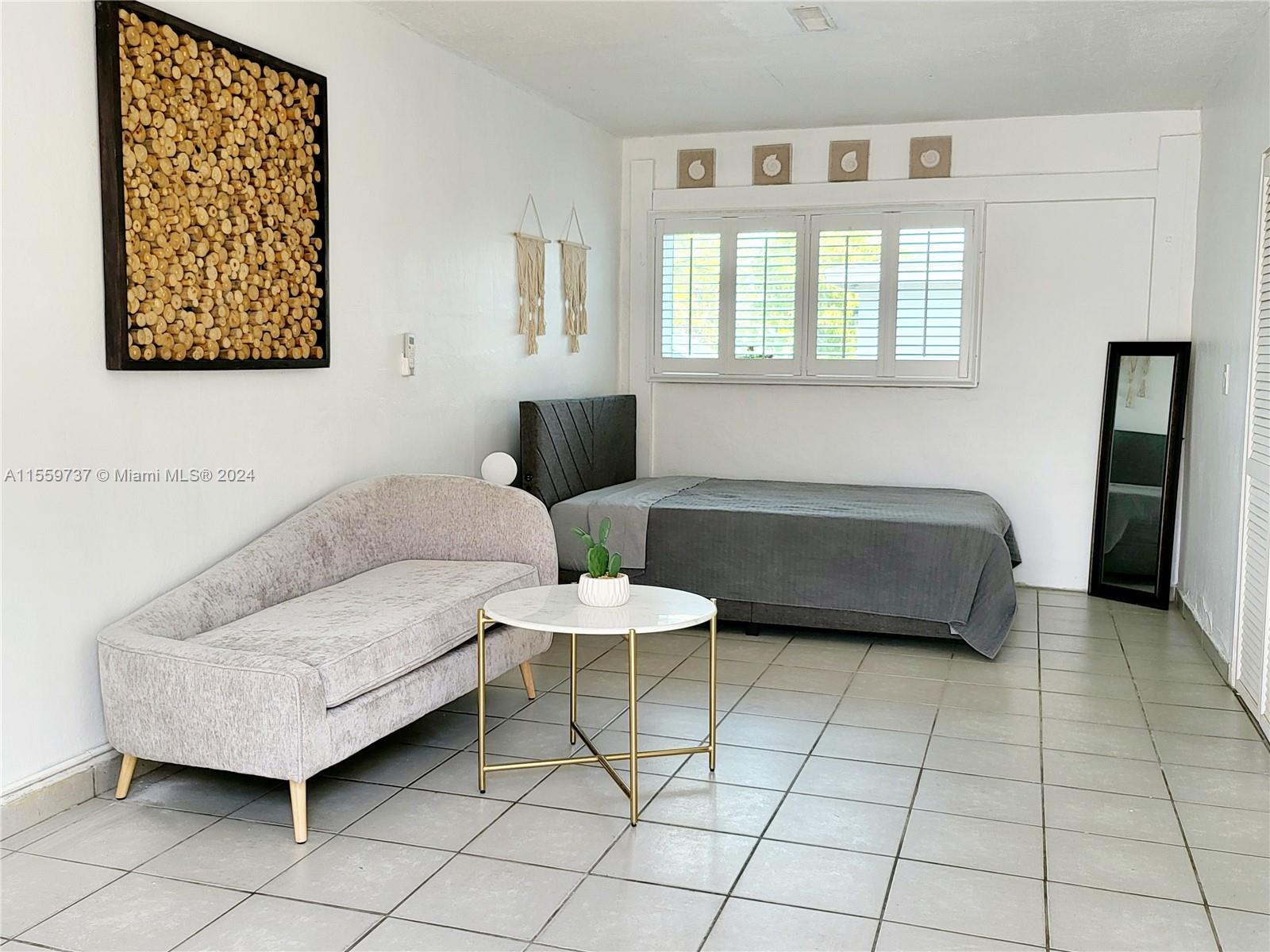 3405 W Lake Pl, Miramar, Florida 33023, 1 Bedroom Bedrooms, ,1 BathroomBathrooms,Residentiallease,For Rent,3405 W Lake Pl,A11559737