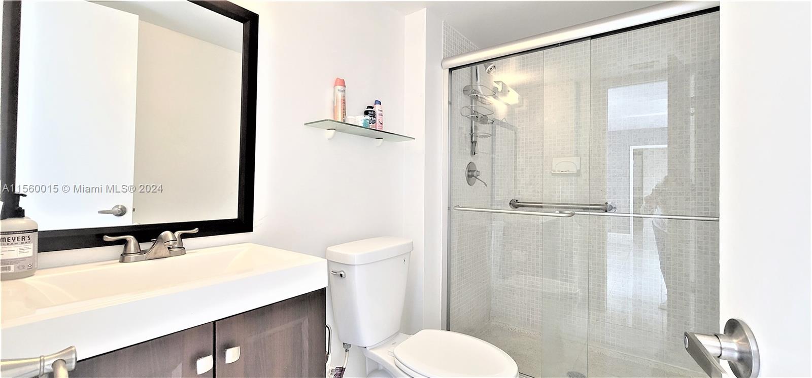 3731 N Country Club Dr 926, Aventura, Florida 33180, 2 Bedrooms Bedrooms, ,2 BathroomsBathrooms,Residentiallease,For Rent,3731 N Country Club Dr 926,A11560015