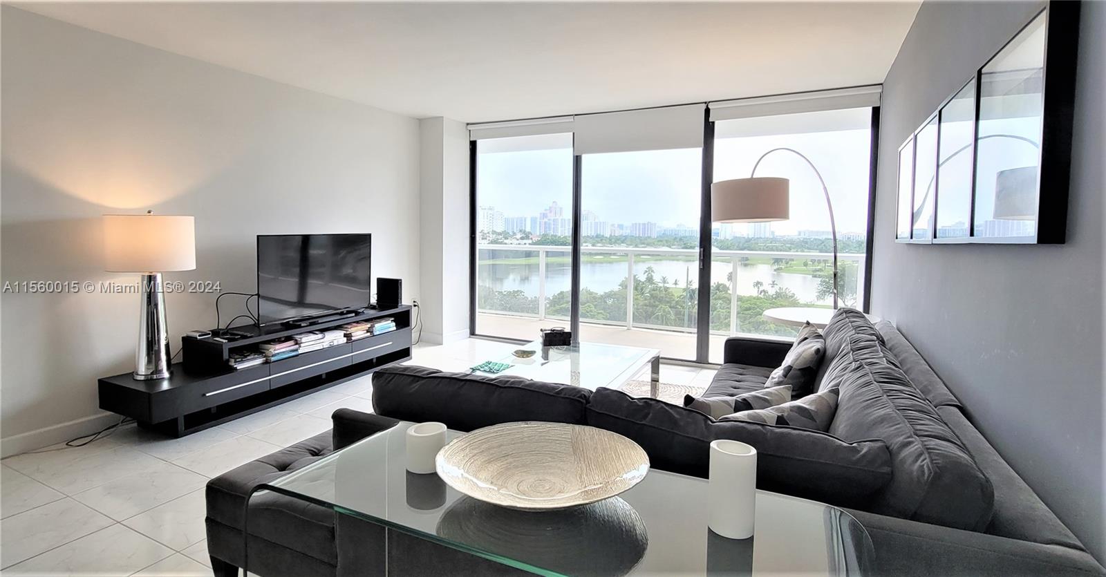 3731 N Country Club Dr 926, Aventura, Florida 33180, 2 Bedrooms Bedrooms, ,2 BathroomsBathrooms,Residentiallease,For Rent,3731 N Country Club Dr 926,A11560015