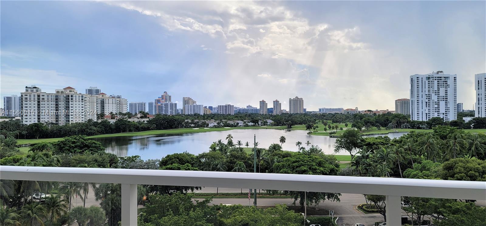 3731 N Country Club Dr 926, Aventura, Florida 33180, 2 Bedrooms Bedrooms, ,2 BathroomsBathrooms,Residentiallease,For Rent,3731 N Country Club Dr 926,A11560015