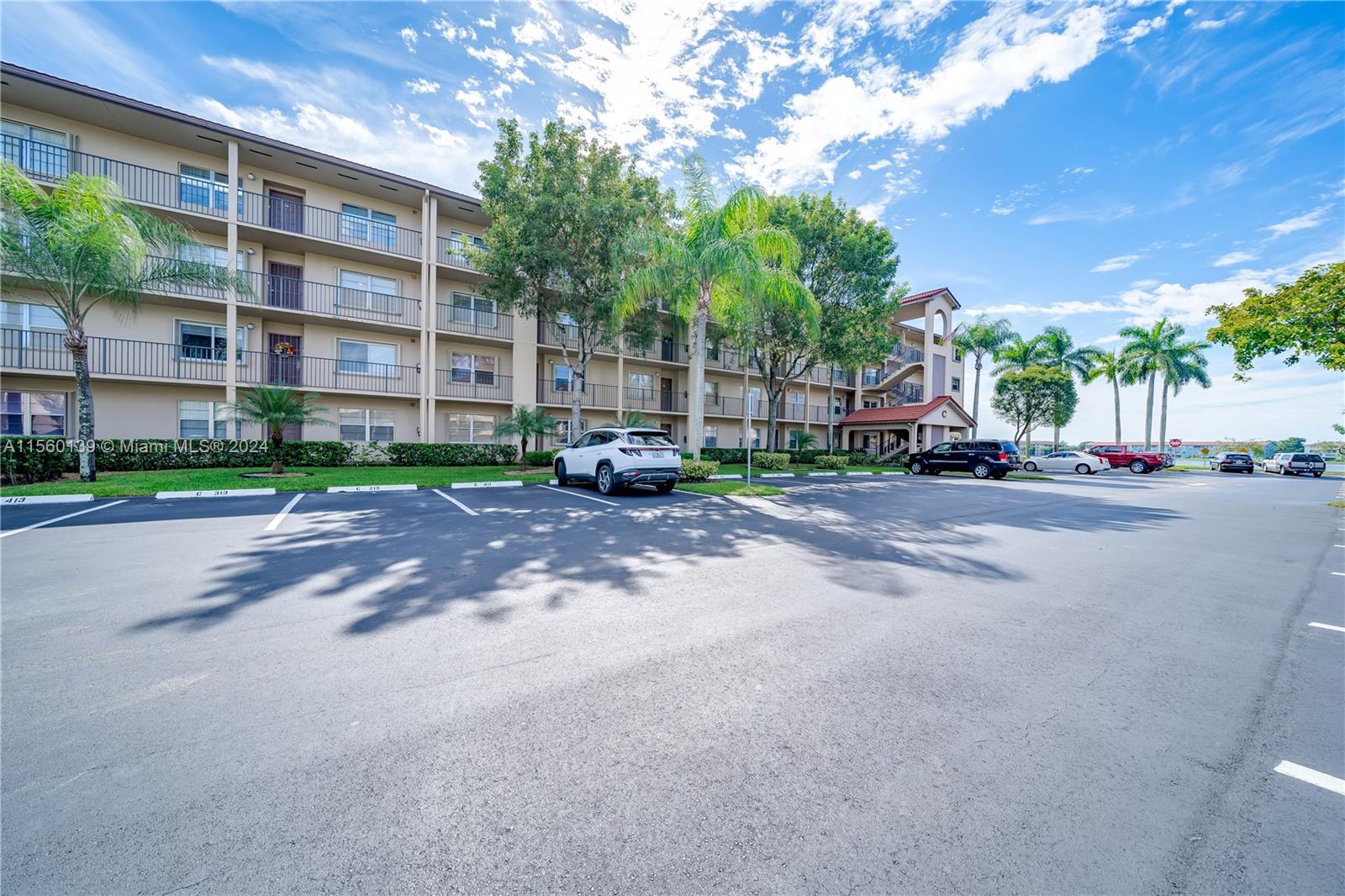 13100 SW 11th Ct 405C, Pembroke Pines, Florida 33027, 2 Bedrooms Bedrooms, ,2 BathroomsBathrooms,Residential,For Sale,13100 SW 11th Ct 405C,A11560139