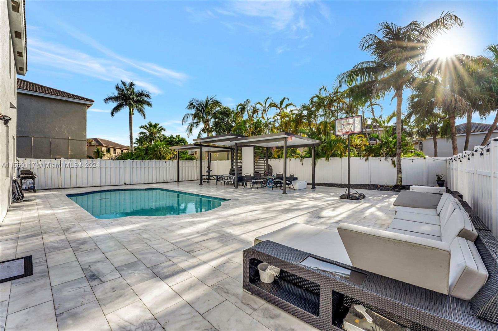 2102 SW 176th Ave, Miramar, Florida 33029, 4 Bedrooms Bedrooms, ,2 BathroomsBathrooms,Residentiallease,For Rent,2102 SW 176th Ave,A11560117