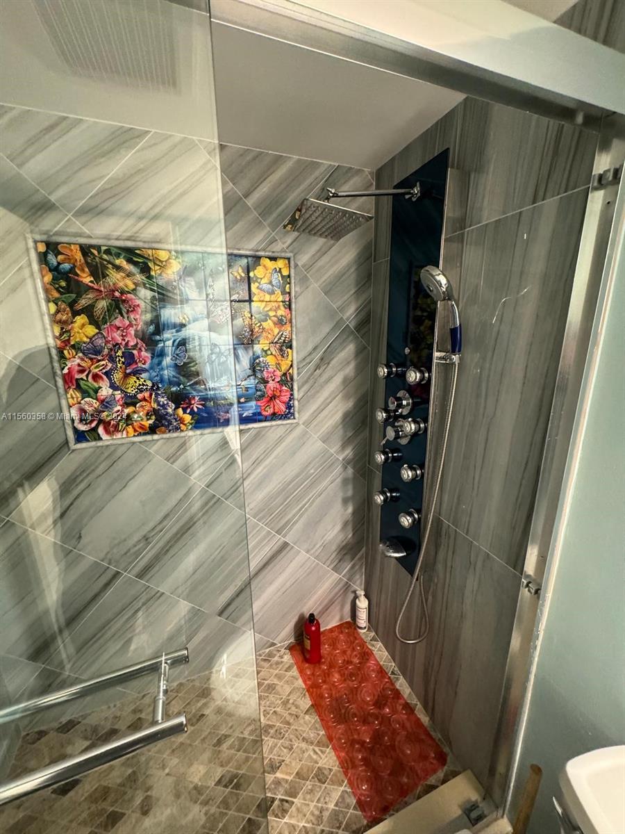 1833 S Ocean Dr 308, Hallandale Beach, Florida 33009, 2 Bedrooms Bedrooms, ,2 BathroomsBathrooms,Residentiallease,For Rent,1833 S Ocean Dr 308,A11560358