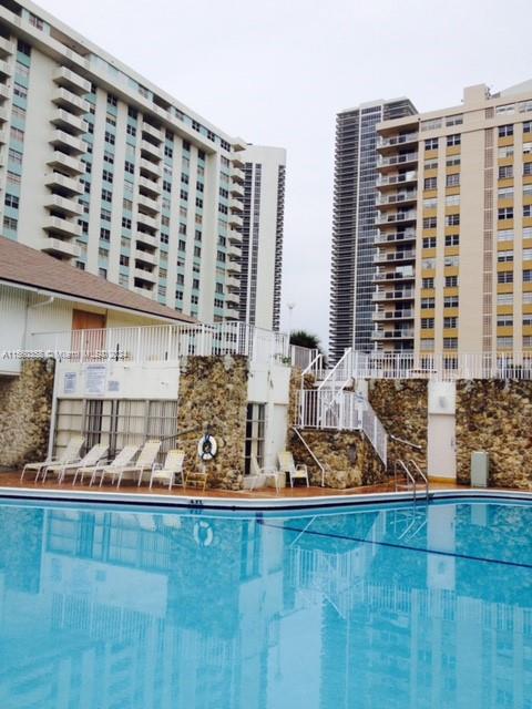 1833 S Ocean Dr 308, Hallandale Beach, Florida 33009, 2 Bedrooms Bedrooms, ,2 BathroomsBathrooms,Residentiallease,For Rent,1833 S Ocean Dr 308,A11560358