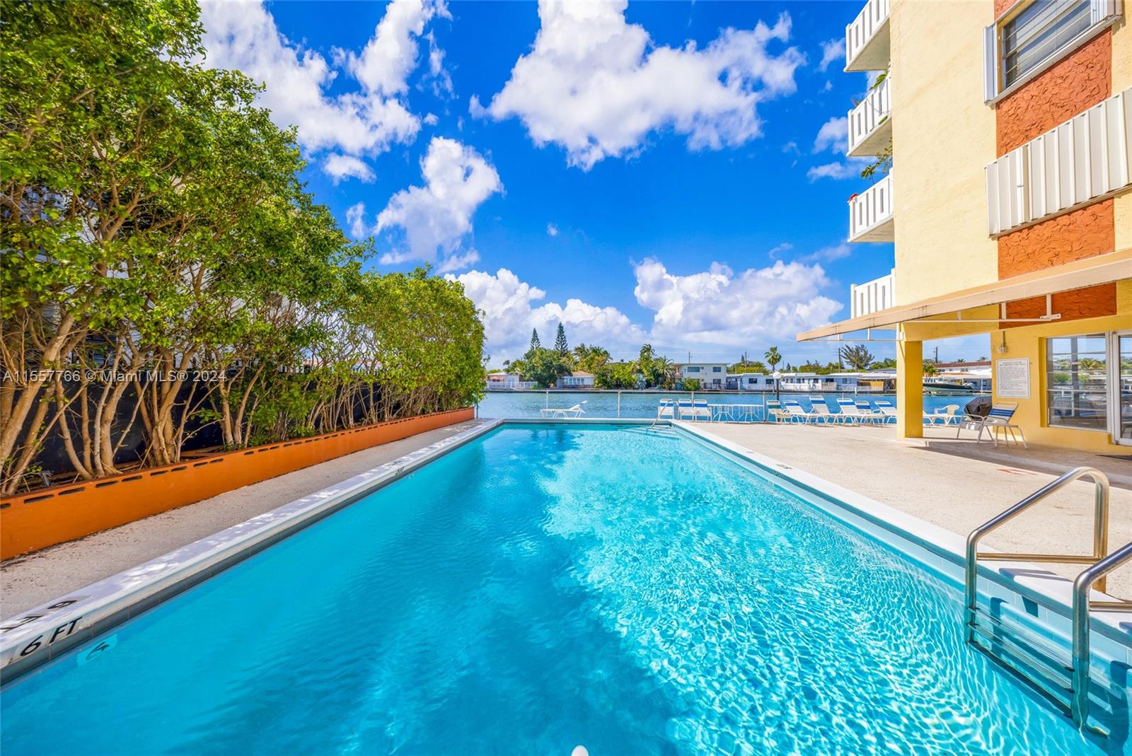 7900 Tatum Waterway Dr 205, Miami Beach, Florida 33141, 1 Bedroom Bedrooms, ,1 BathroomBathrooms,Residential,For Sale,7900 Tatum Waterway Dr 205,A11557766