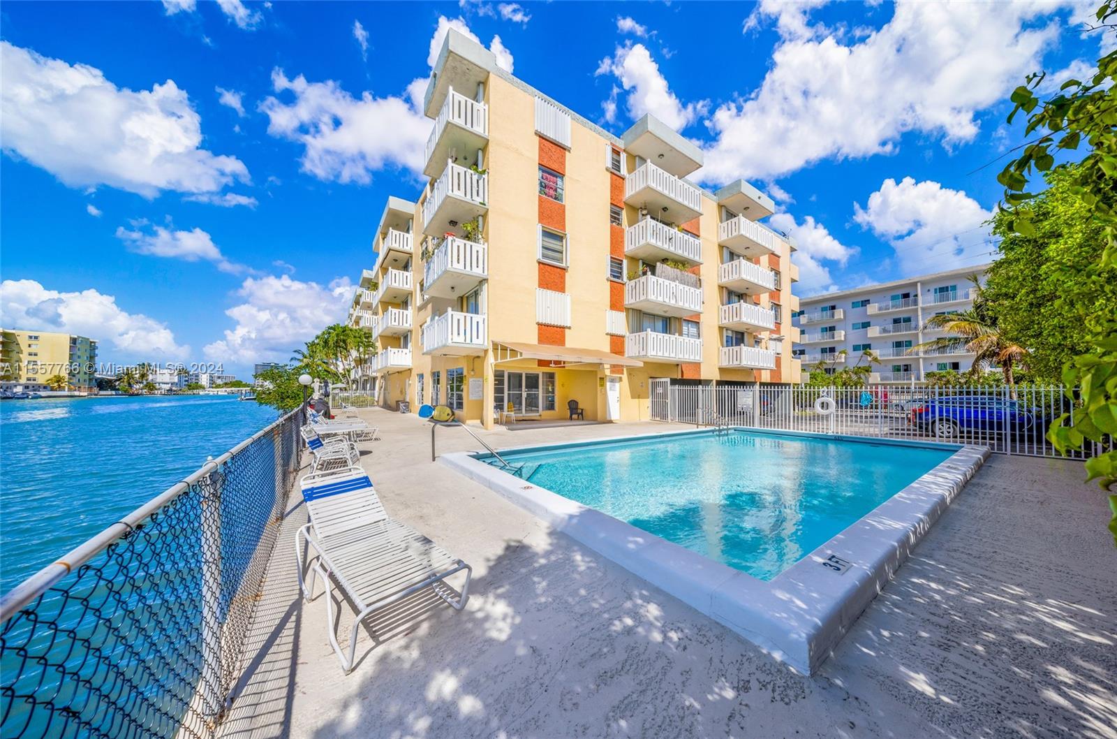 7900 Tatum Waterway Dr 205, Miami Beach, Florida 33141, 1 Bedroom Bedrooms, ,1 BathroomBathrooms,Residential,For Sale,7900 Tatum Waterway Dr 205,A11557766