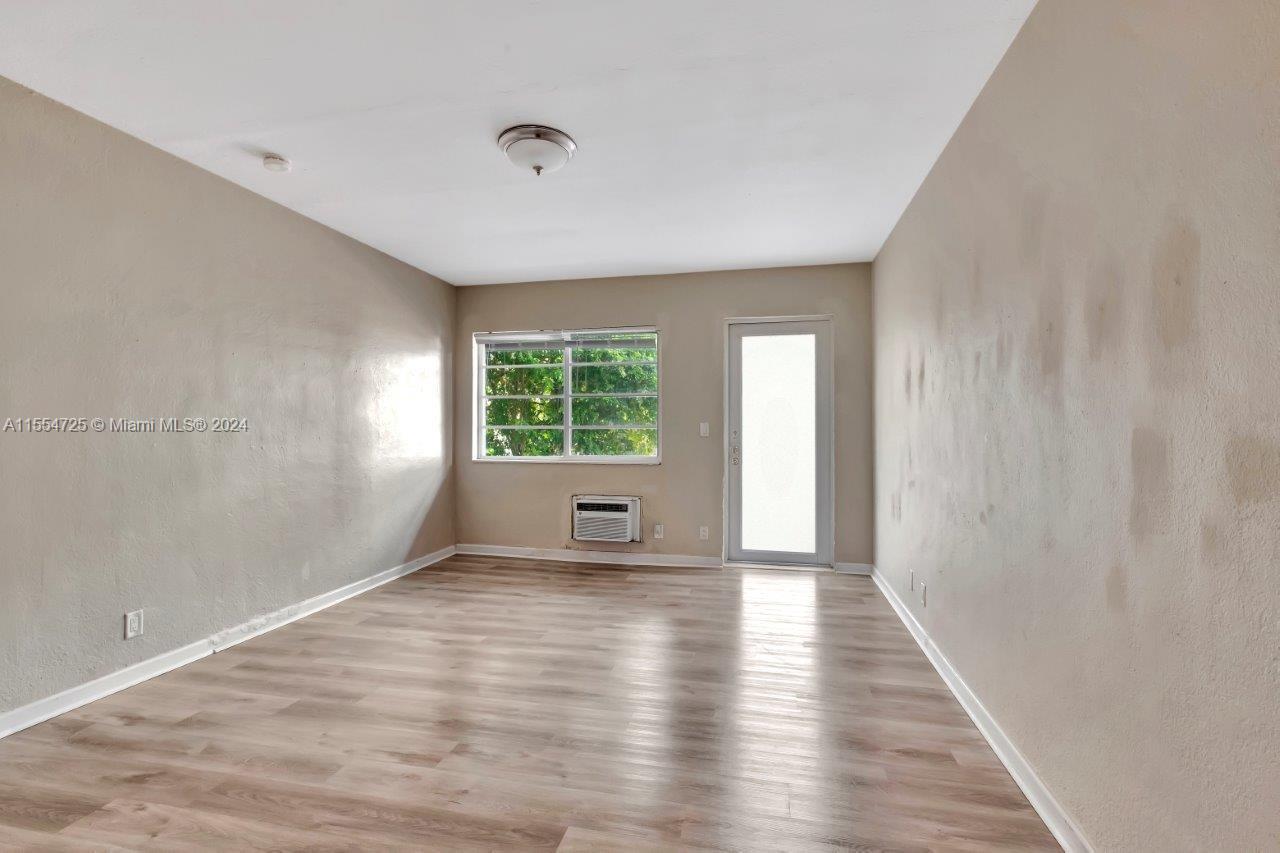 1235 Euclid Ave 7, Miami Beach, Florida 33139, ,1 BathroomBathrooms,Residential,For Sale,1235 Euclid Ave 7,A11554725